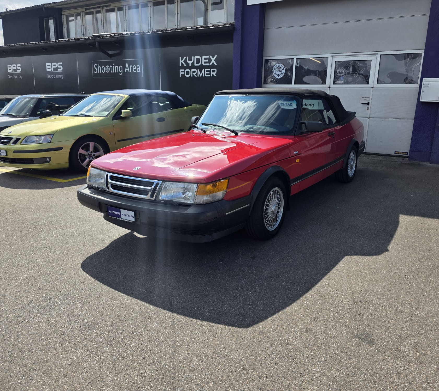 SAAB 900i 2.0-16-image-9
