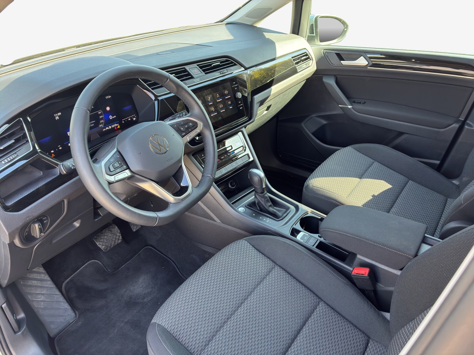 VW Touran 1.5 TSI EVO Comfortline DSG-image-8