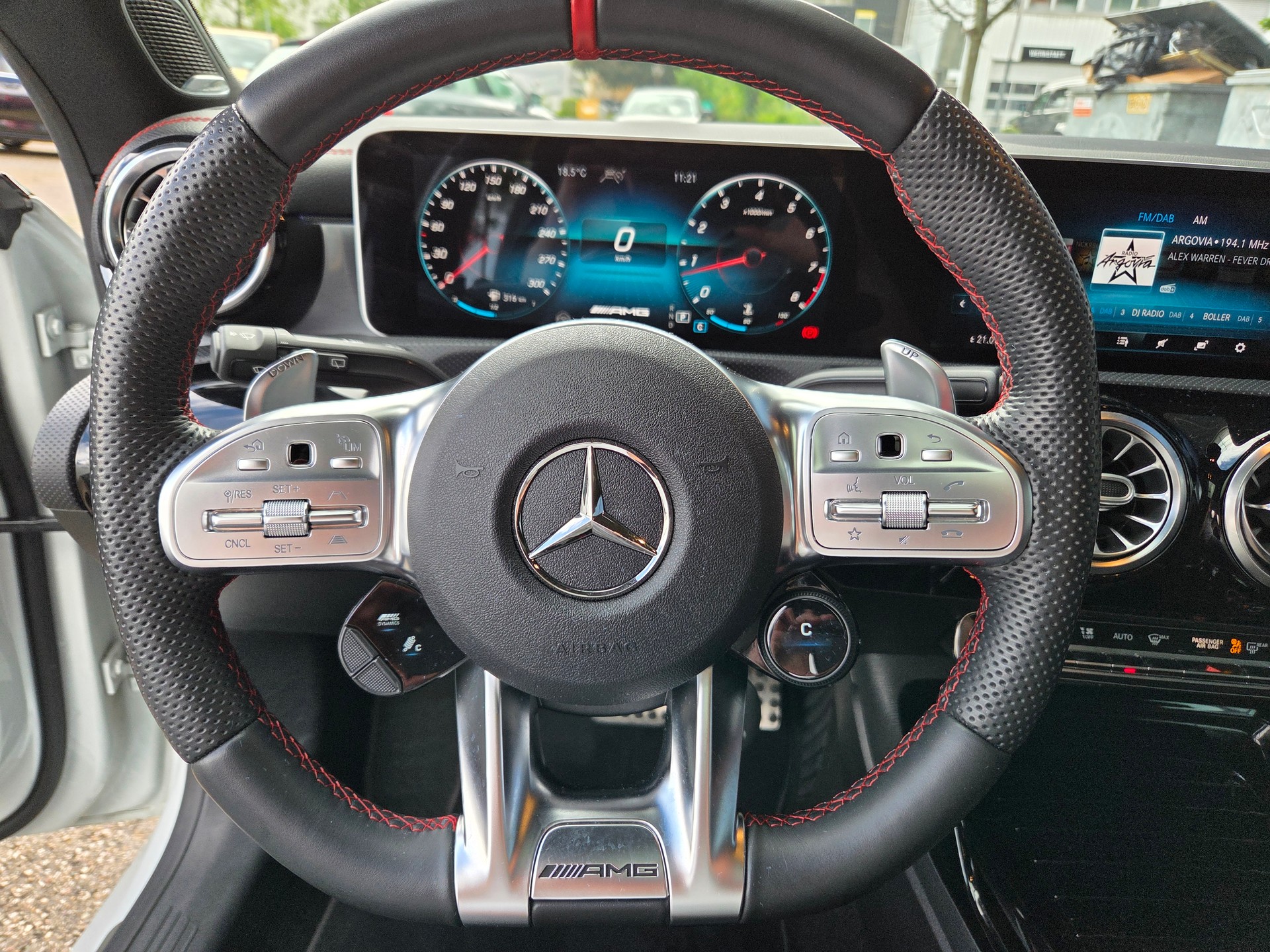 MERCEDES-BENZ CLA Shooting Brake 45 AMG 4Matic+ 8G-DCT-image-13