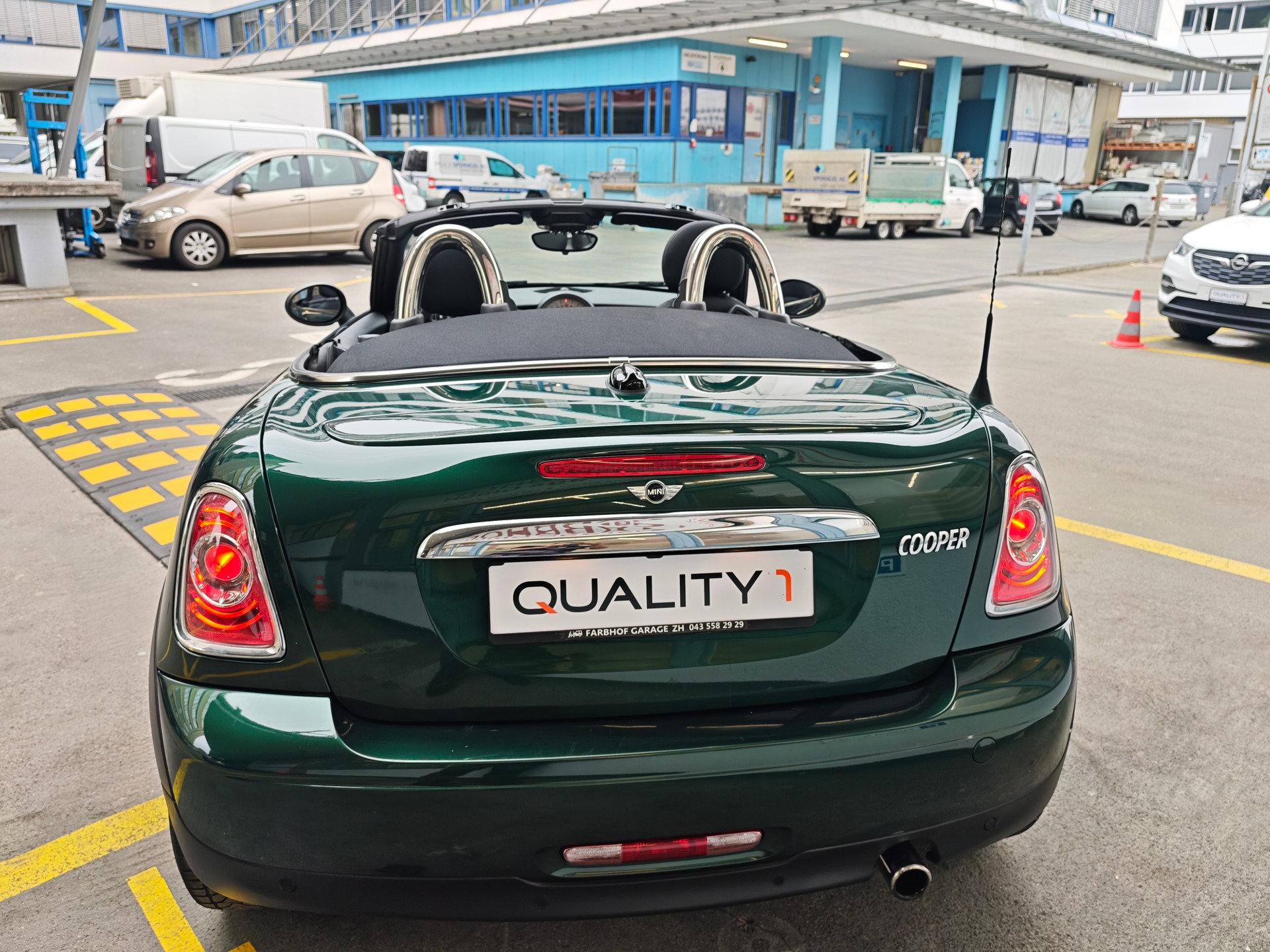 MINI Cooper Roadster-image-4