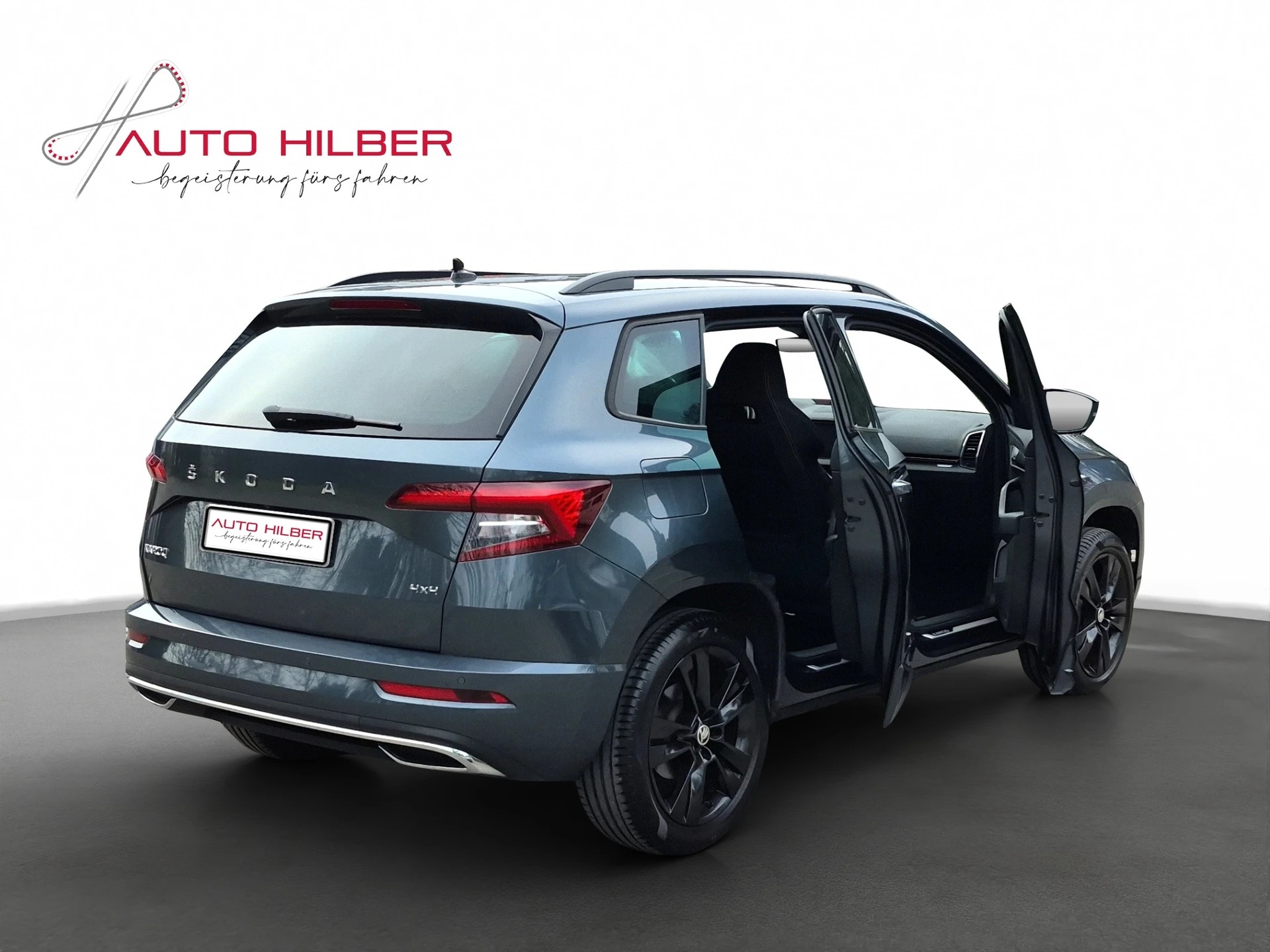 SKODA Karoq 2.0 TDI SCR SportLine 4x4 DSG *AHK*-image-6