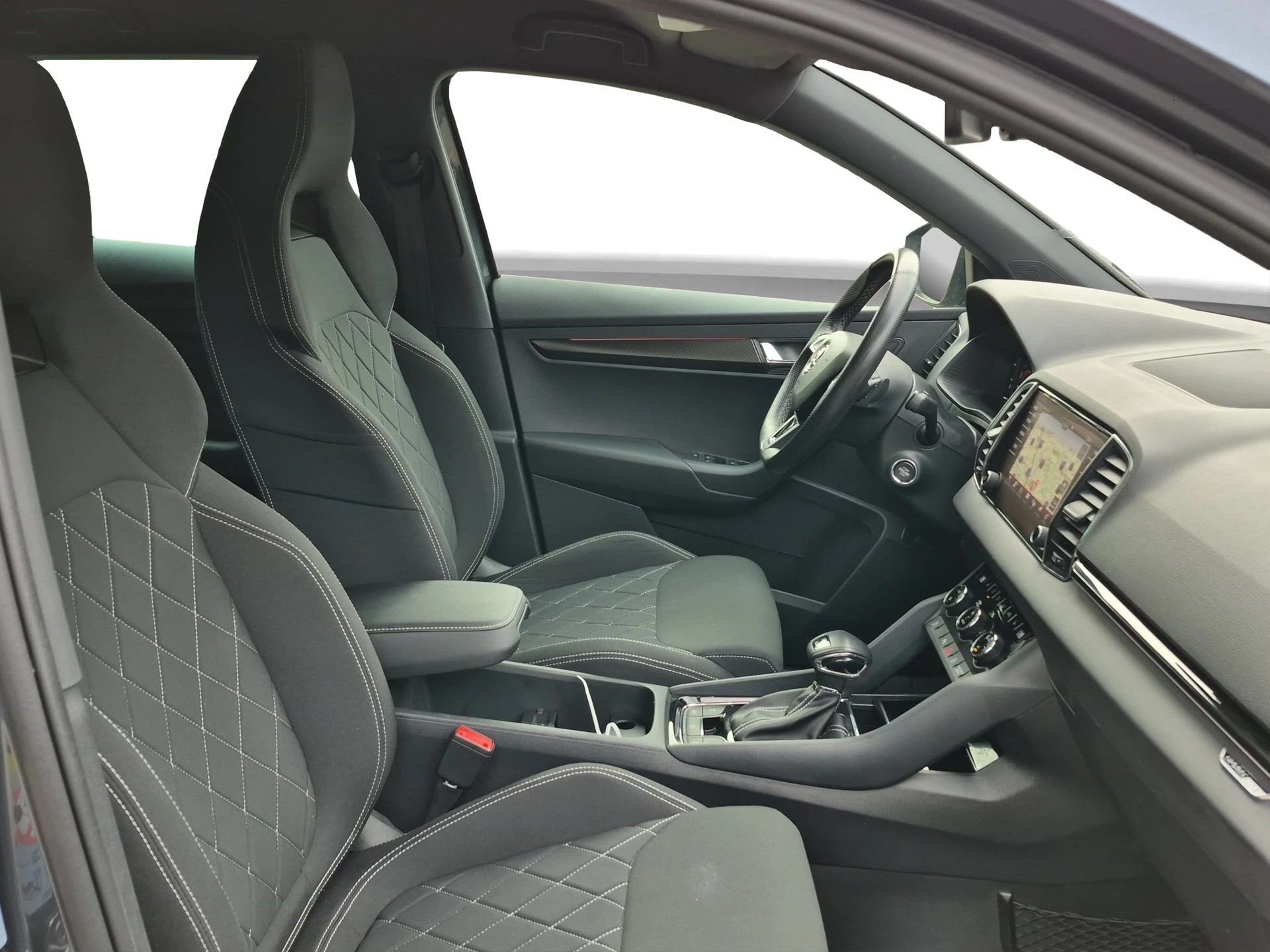 SKODA Karoq 2.0 TDI SCR SportLine 4x4 DSG *AHK*-image-7