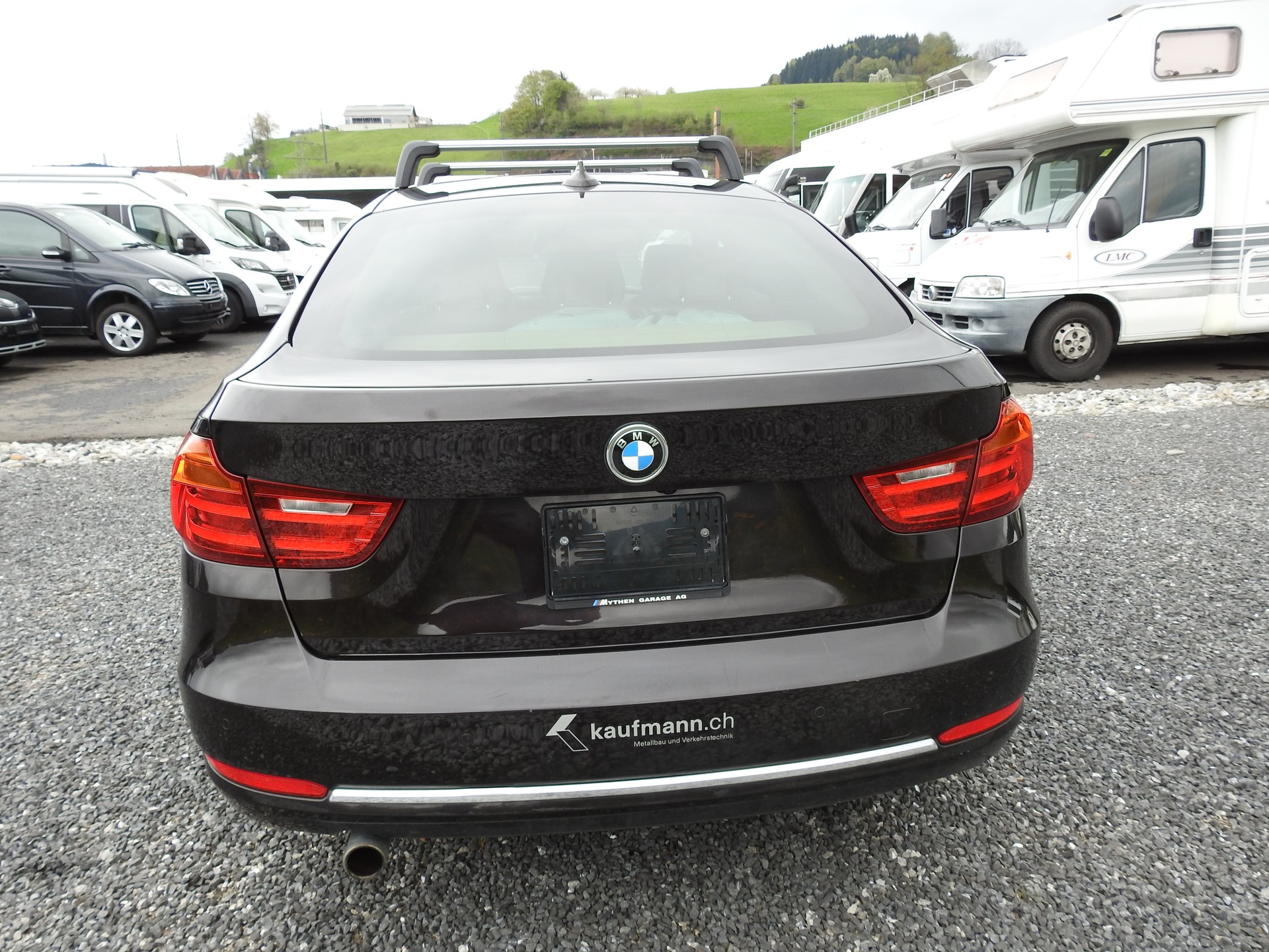 BMW 320d GT xDrive Luxury Line Steptronic-image-4
