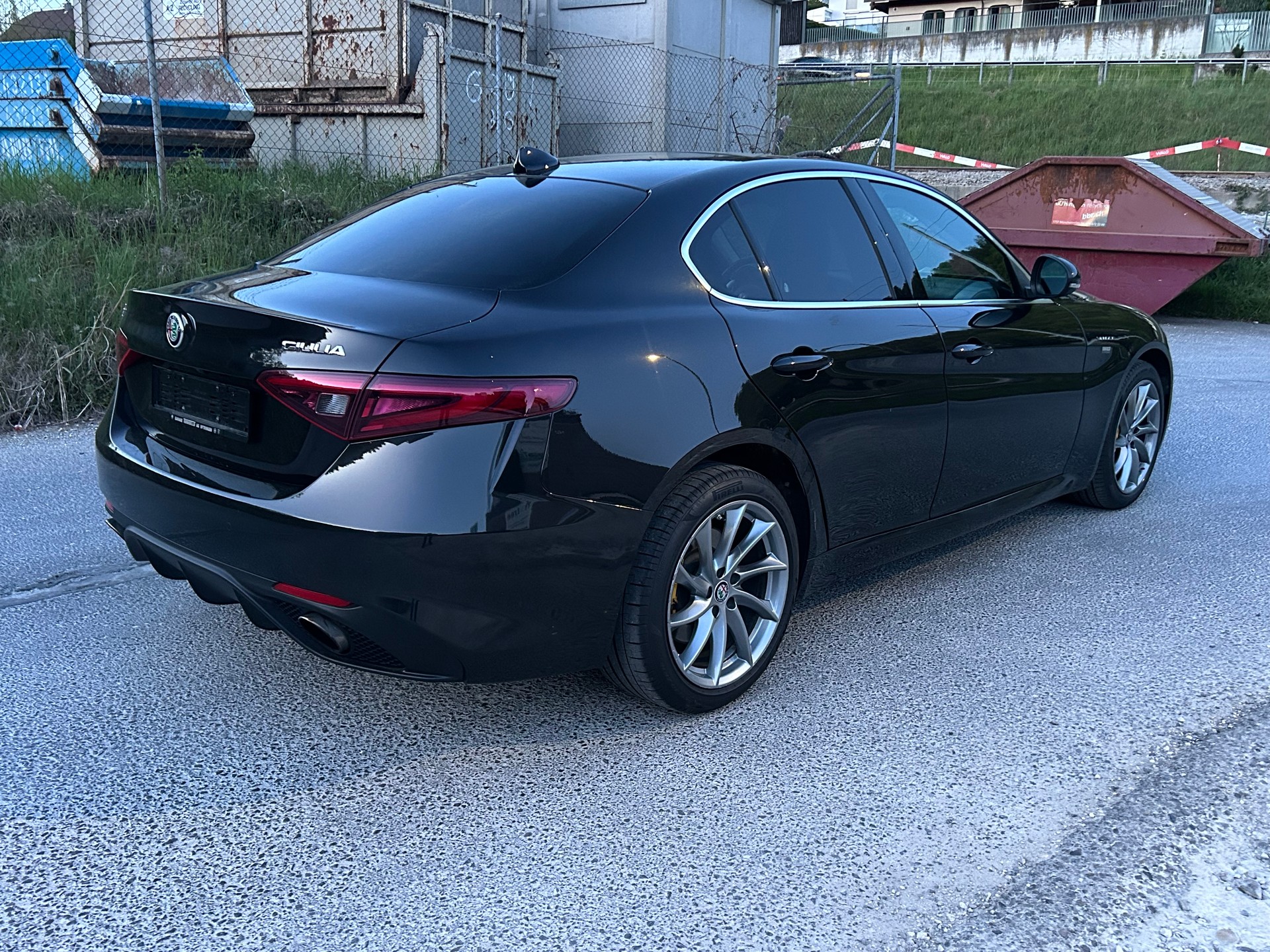 ALFA ROMEO Giulia 2.0 Veloce Q4 Automatic-image-4