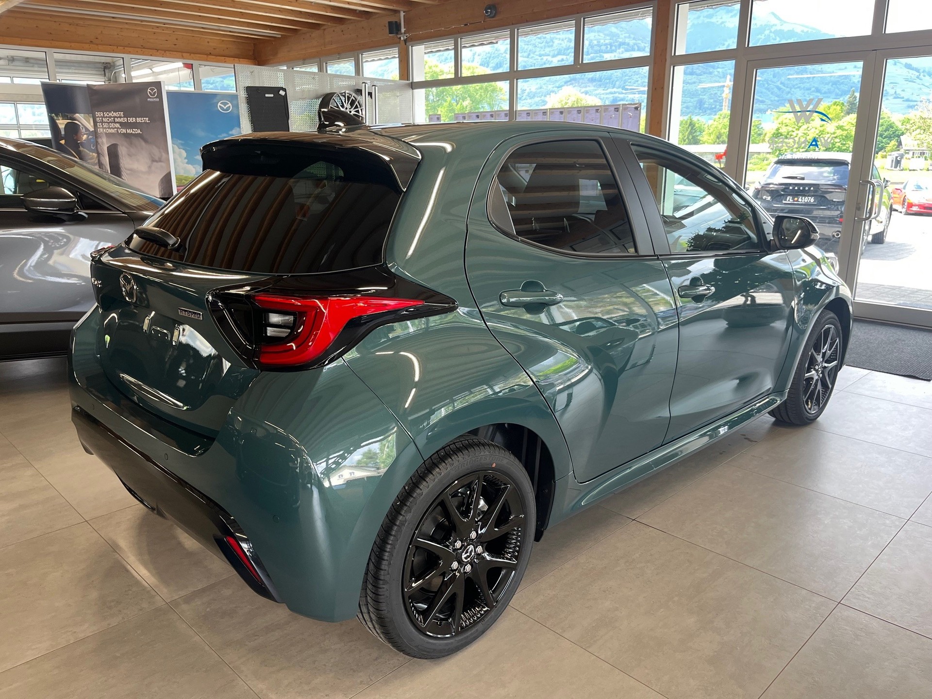 MAZDA 2 Hybrid Homura-image-4