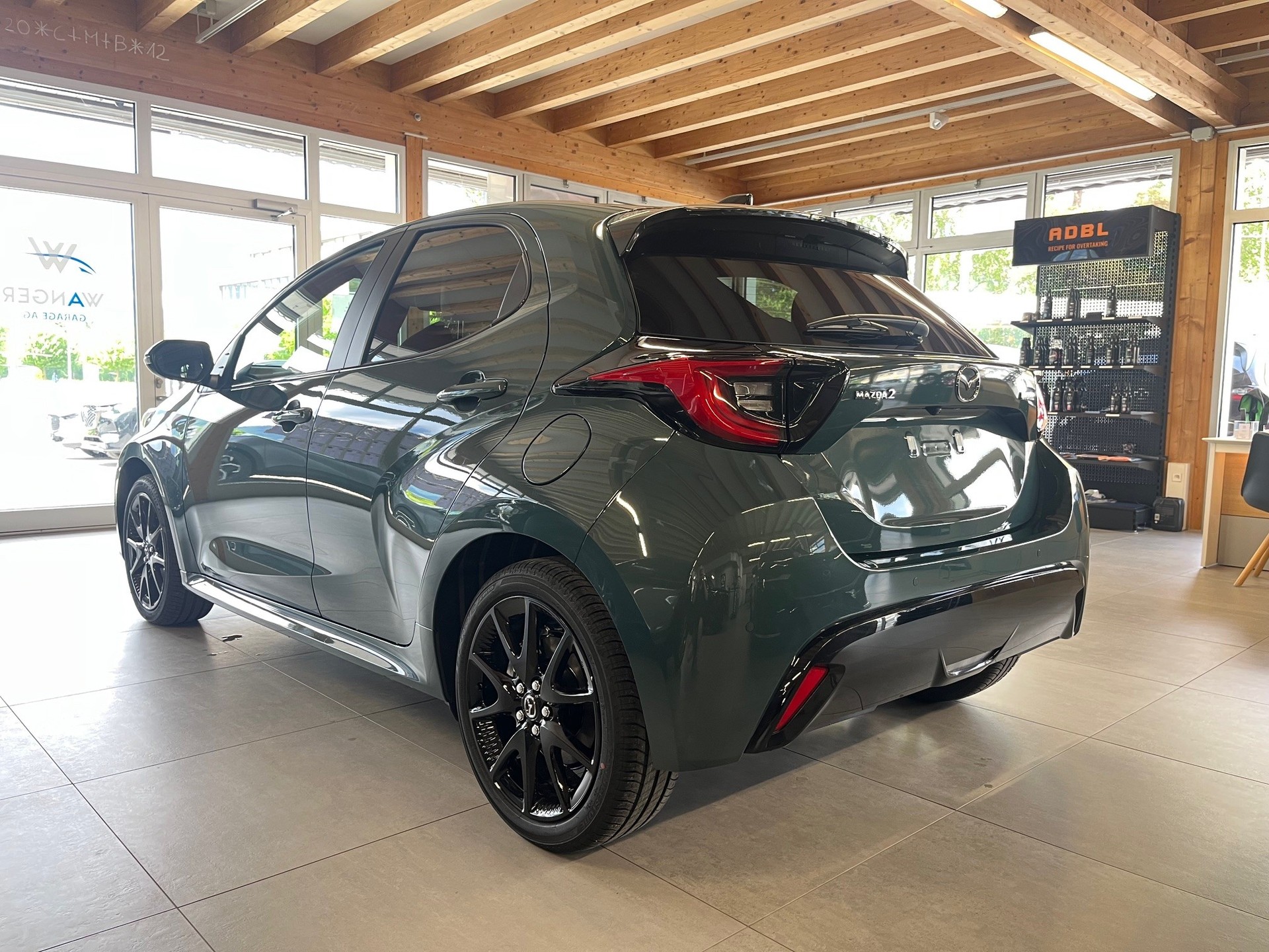 MAZDA 2 Hybrid Homura-image-5