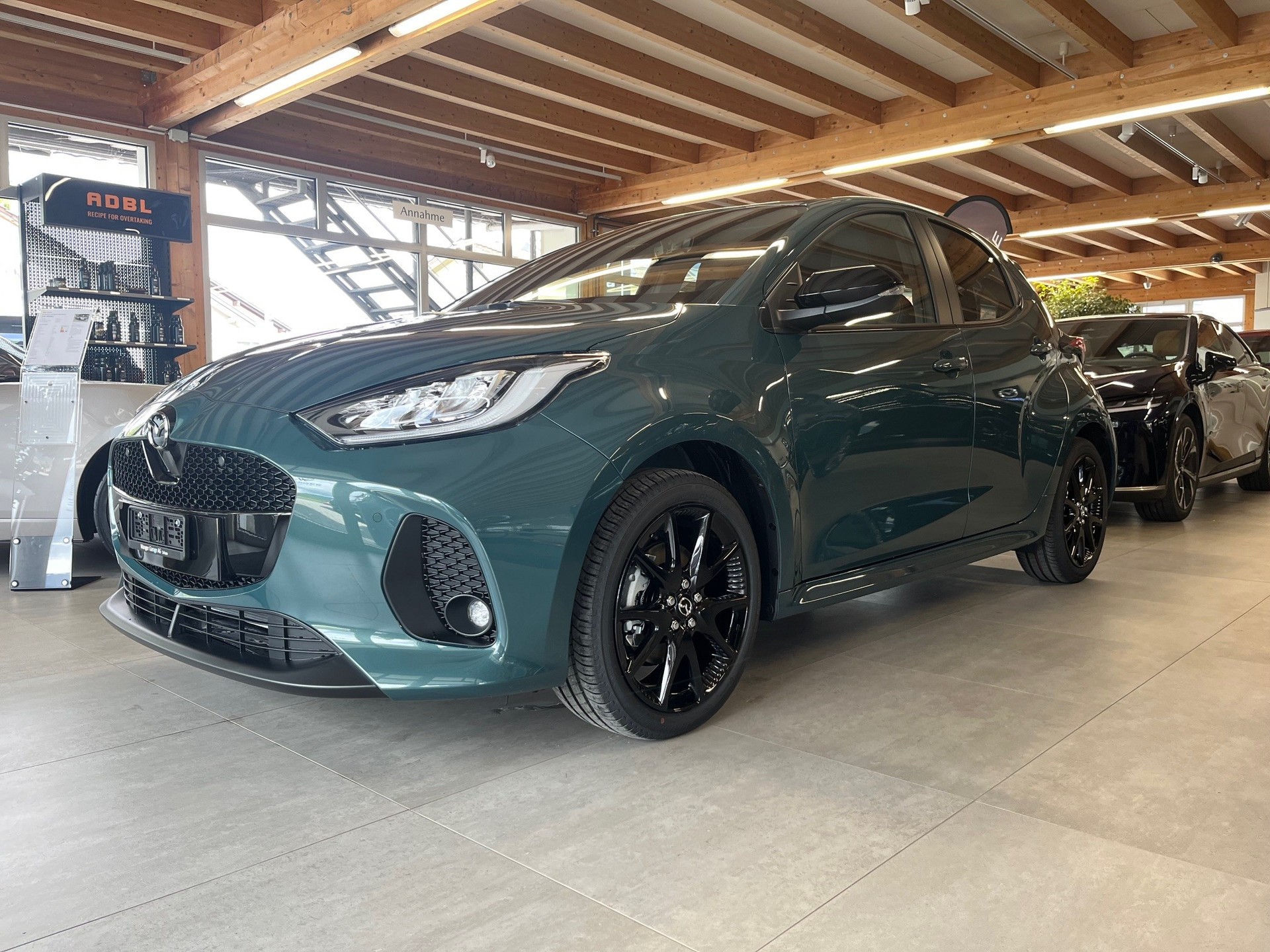 MAZDA 2 Hybrid Homura-image-2