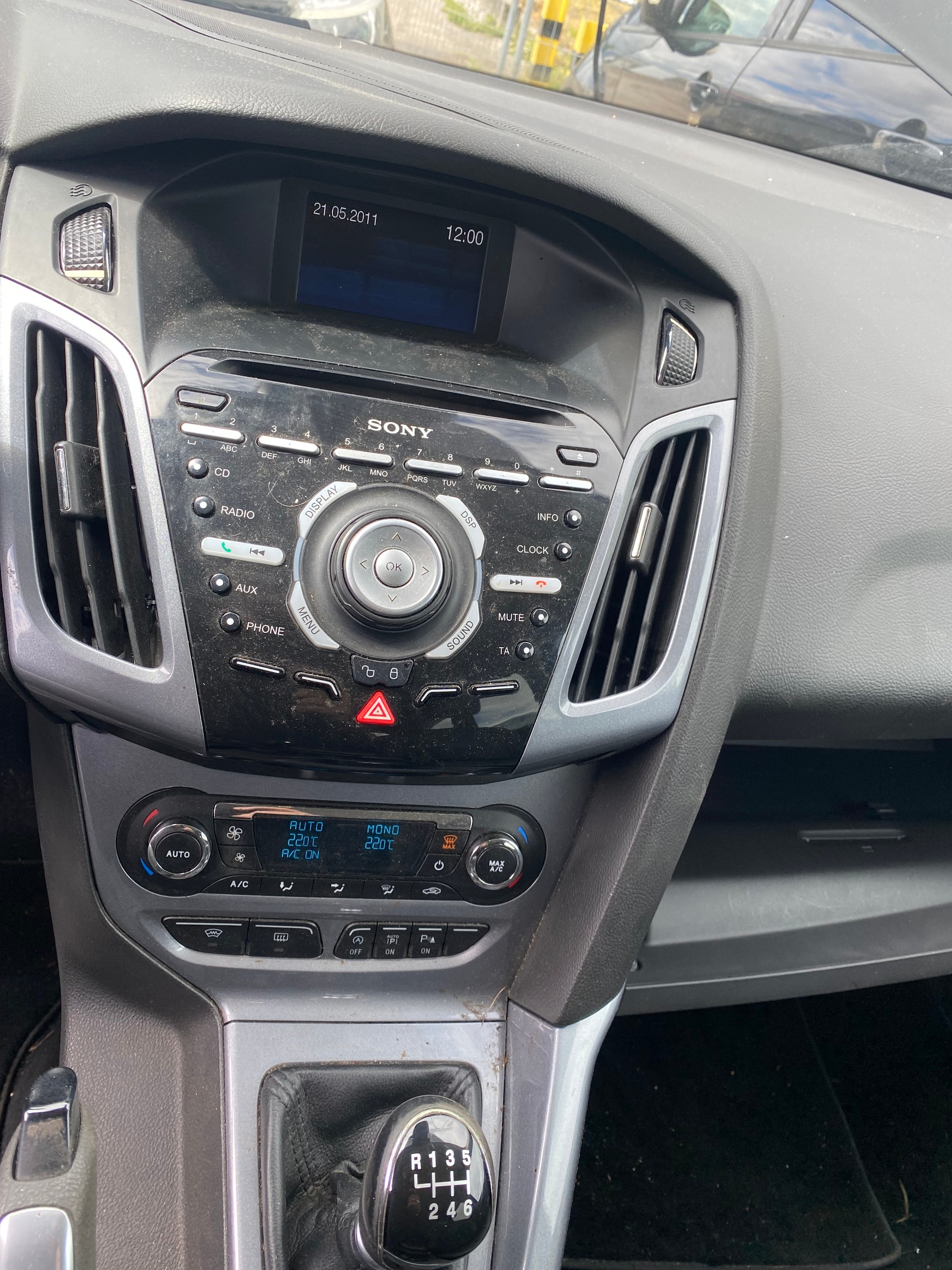 FORD Focus 1.6 SCTi Titanium-image-7