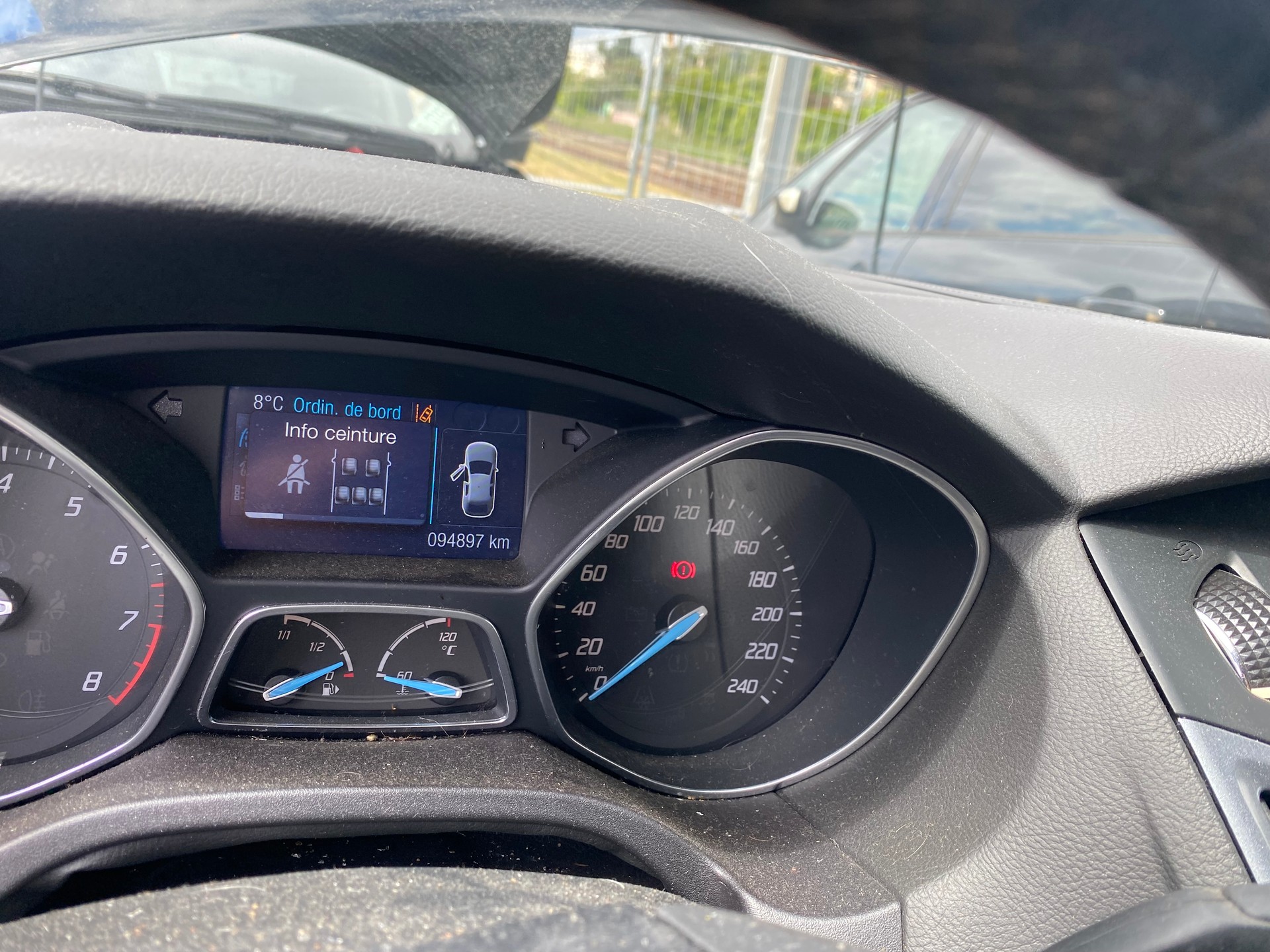 FORD Focus 1.6 SCTi Titanium-image-8