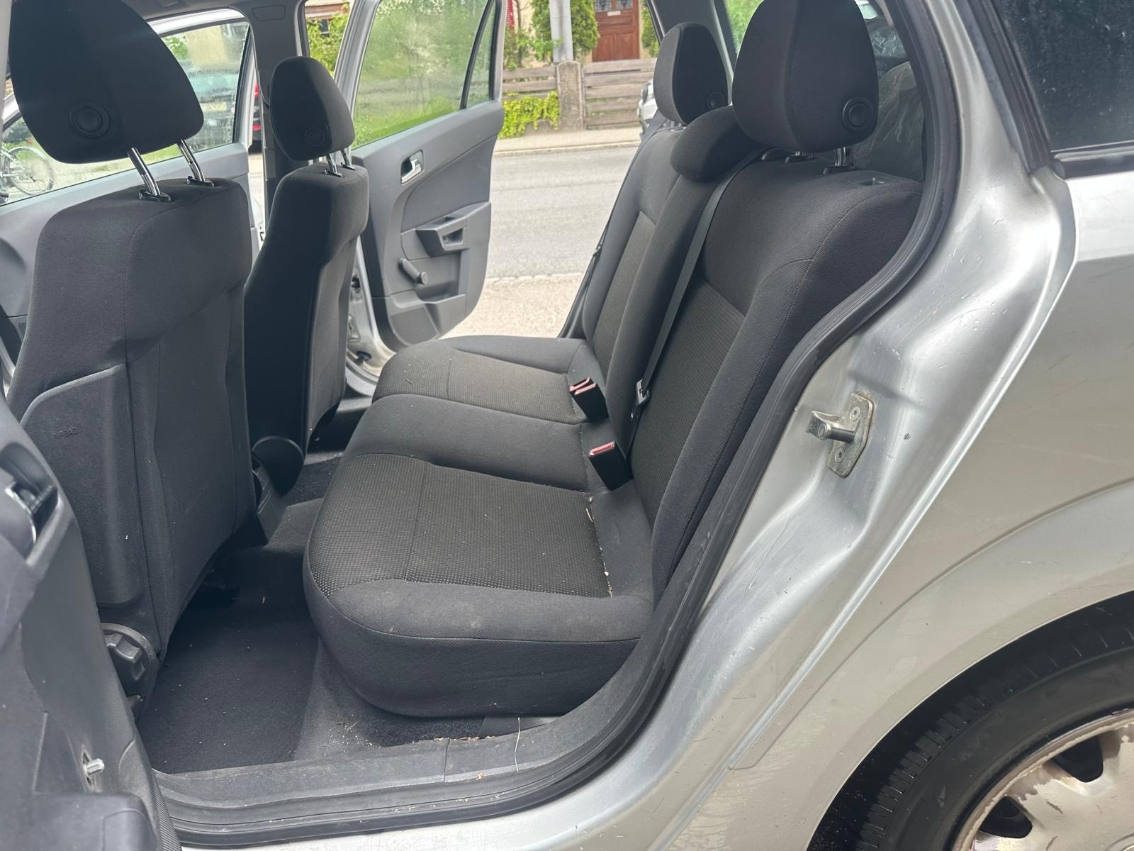 OPEL Astra Caravan 1.8i 16V Diamond Automatic-image-10