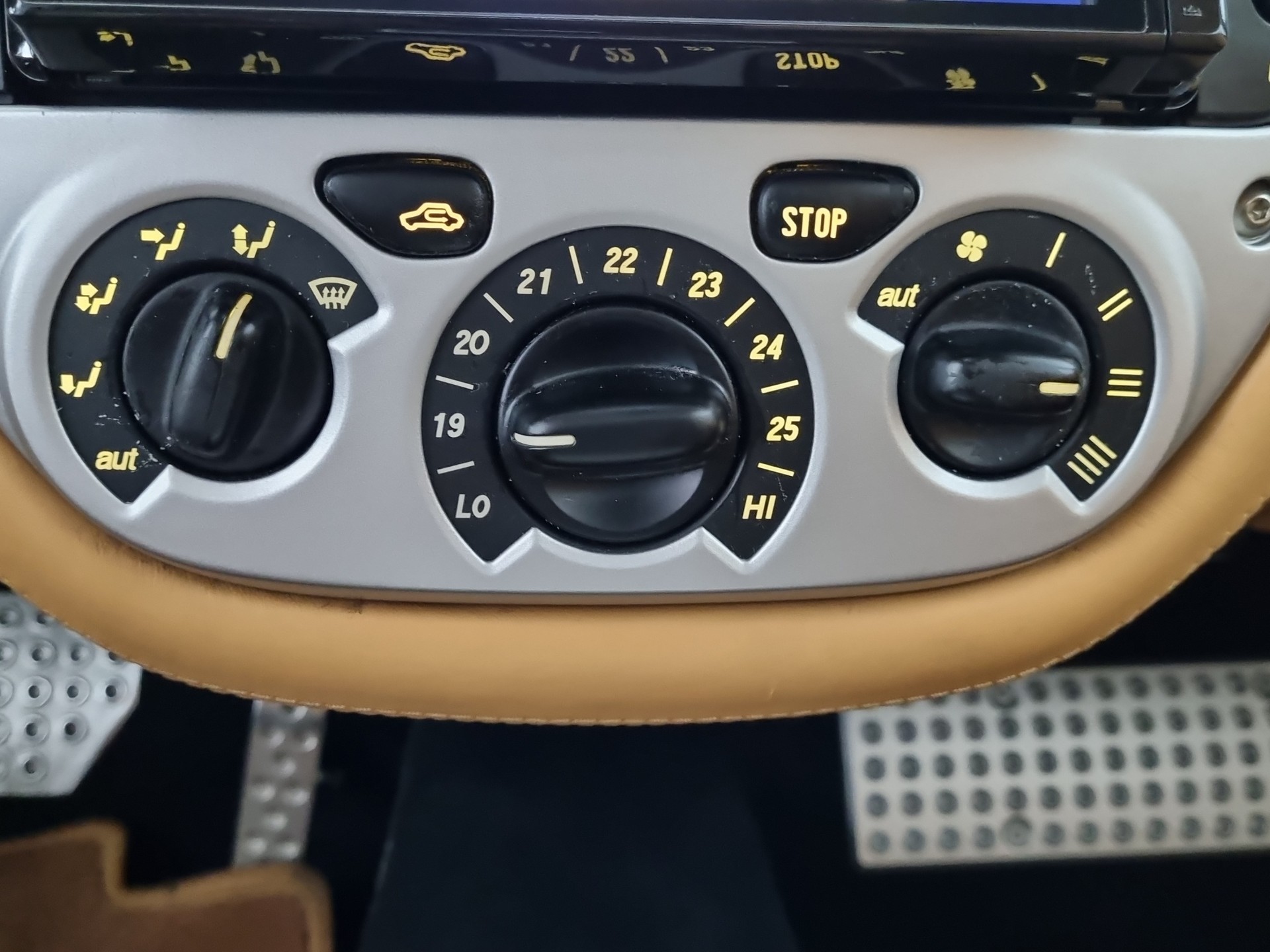 FERRARI 360 MODENA-image-13
