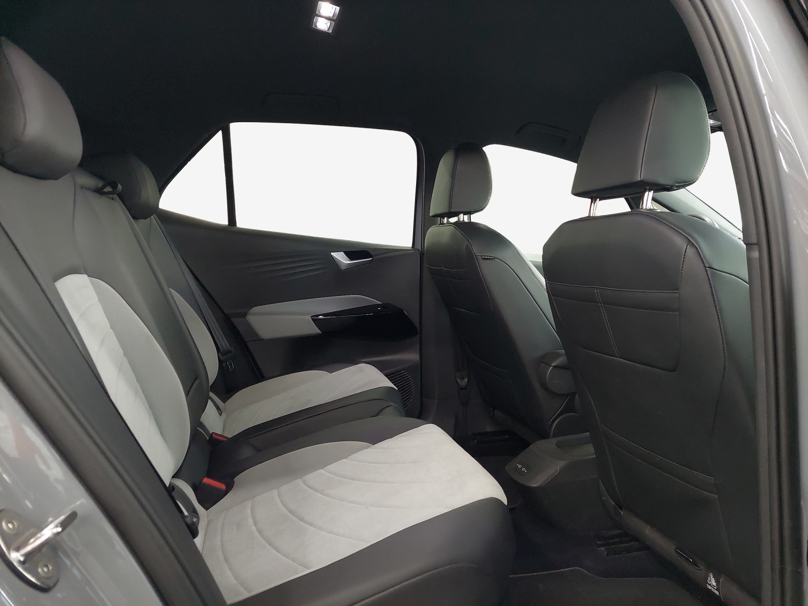 VW ID.3 Pro S 77 kWh Life Plus-image-14