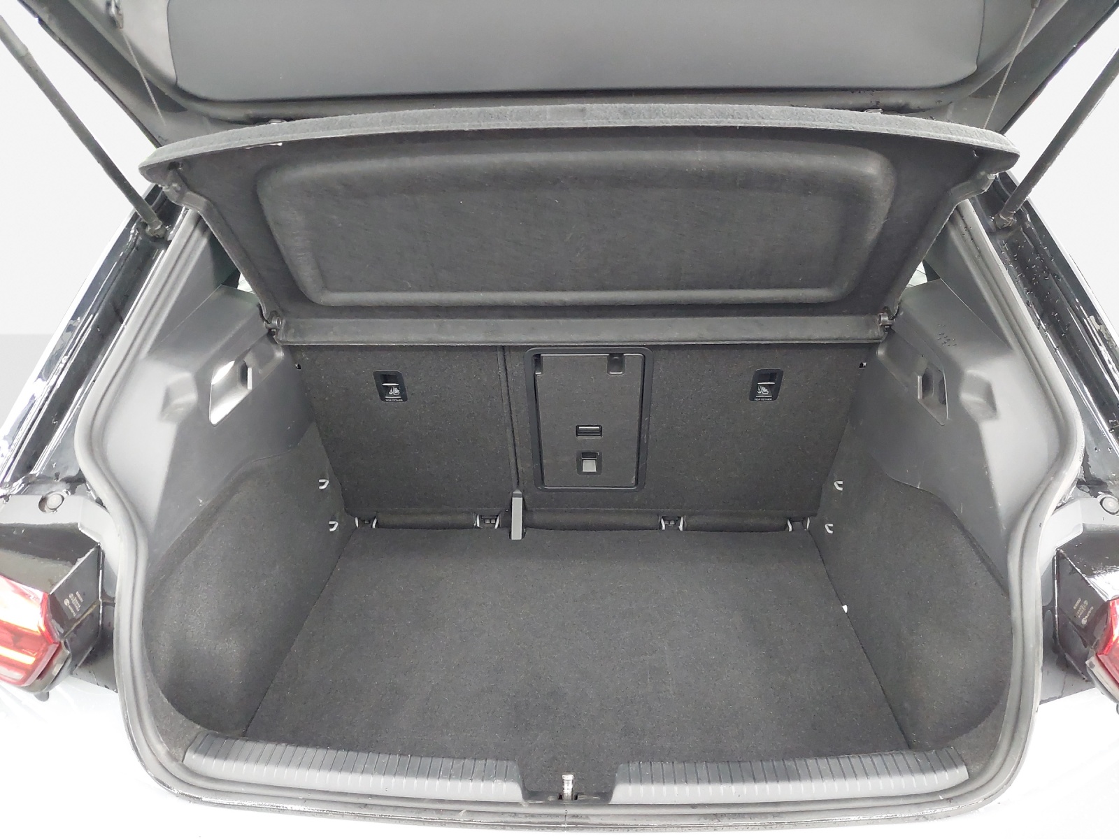 VW ID.3 Pro S 77 kWh Life Plus-image-13