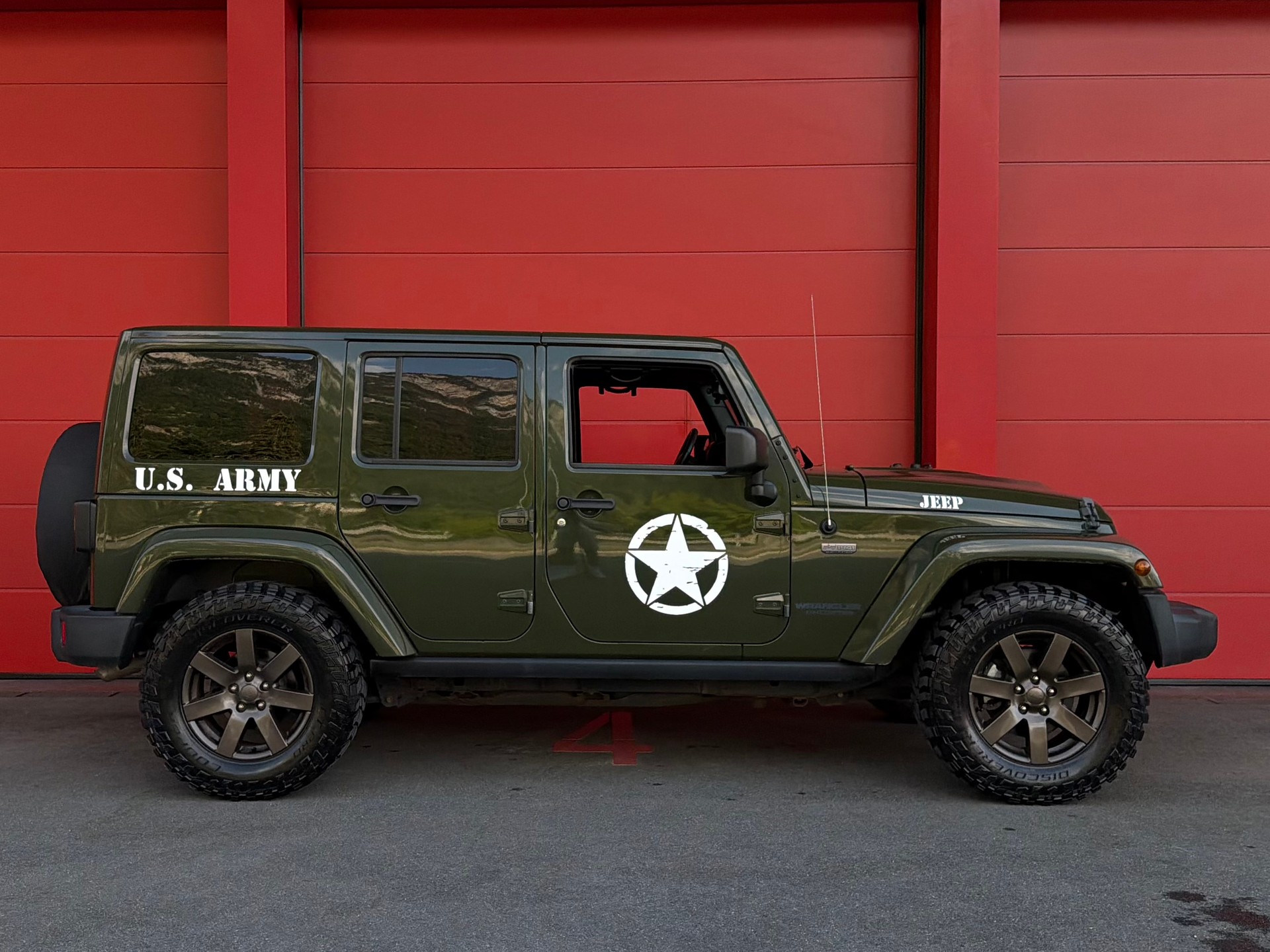 JEEP Wrangler 2.8CRD Unlimited 75th Anniversary Automat *CH-Fahrzeug*-image-3