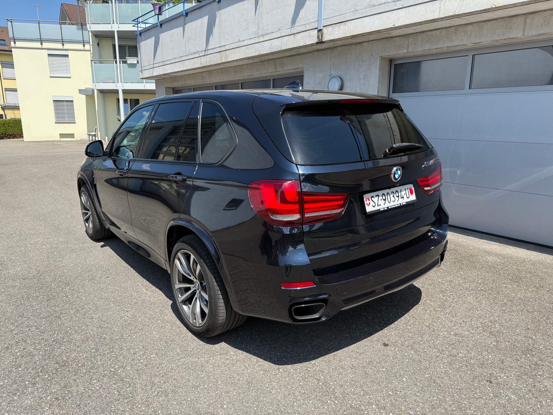 BMW X5 xDrive M50d Steptronic-image-5