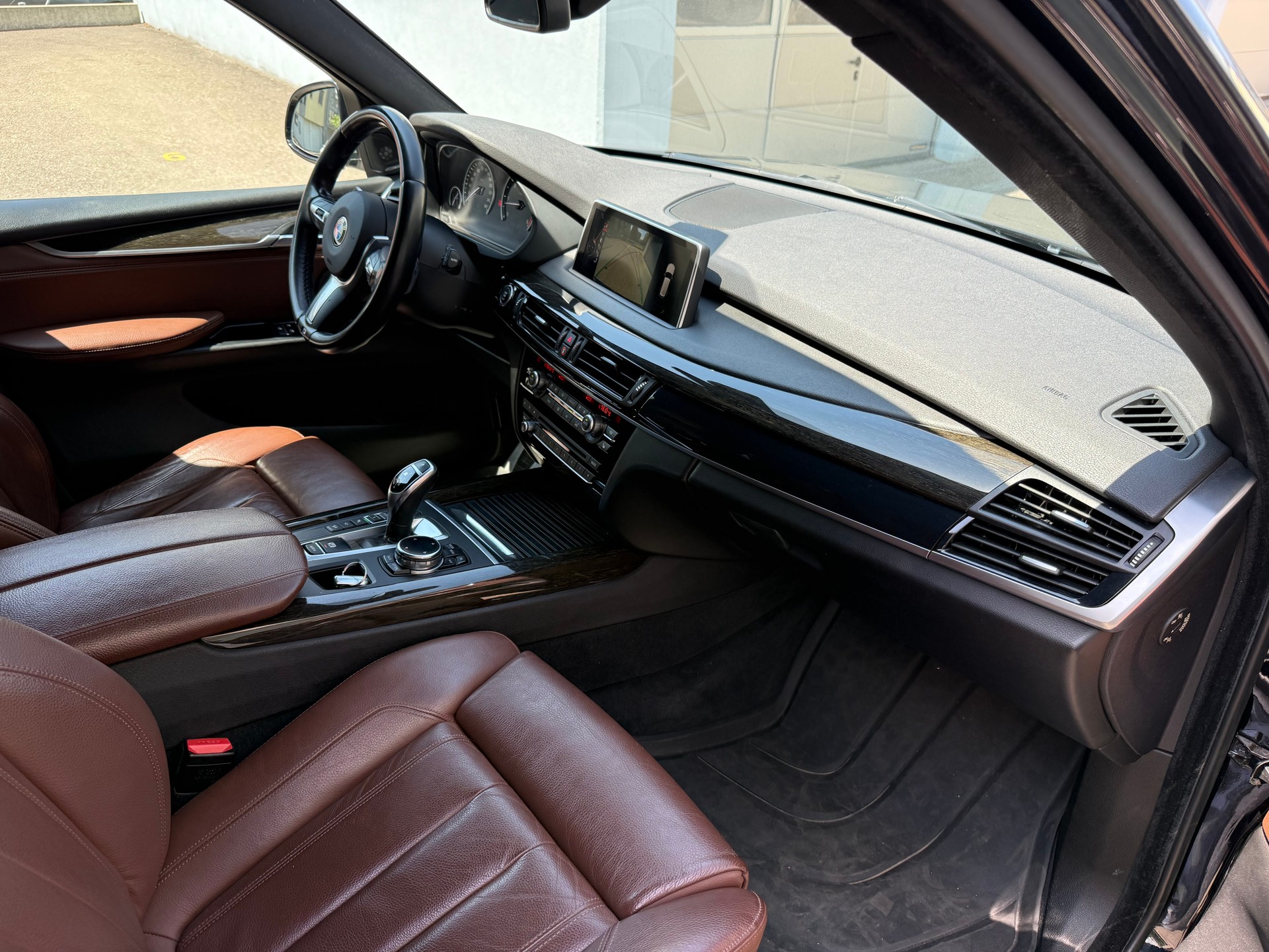 BMW X5 xDrive M50d Steptronic-image-10
