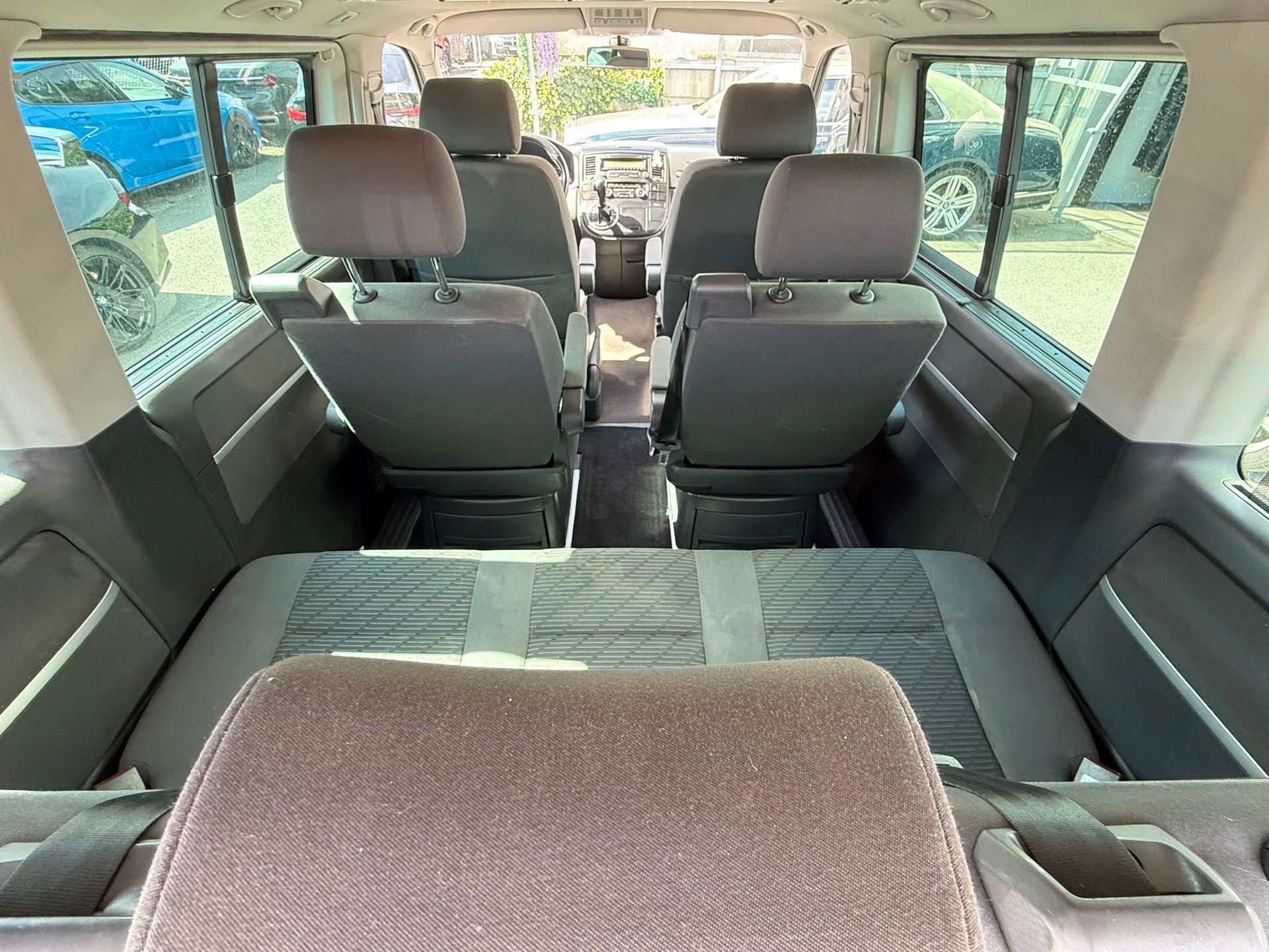 VW T5 Multivan 2.0 Bi-TDI CR Comfortline 4Motion DSG-image-9