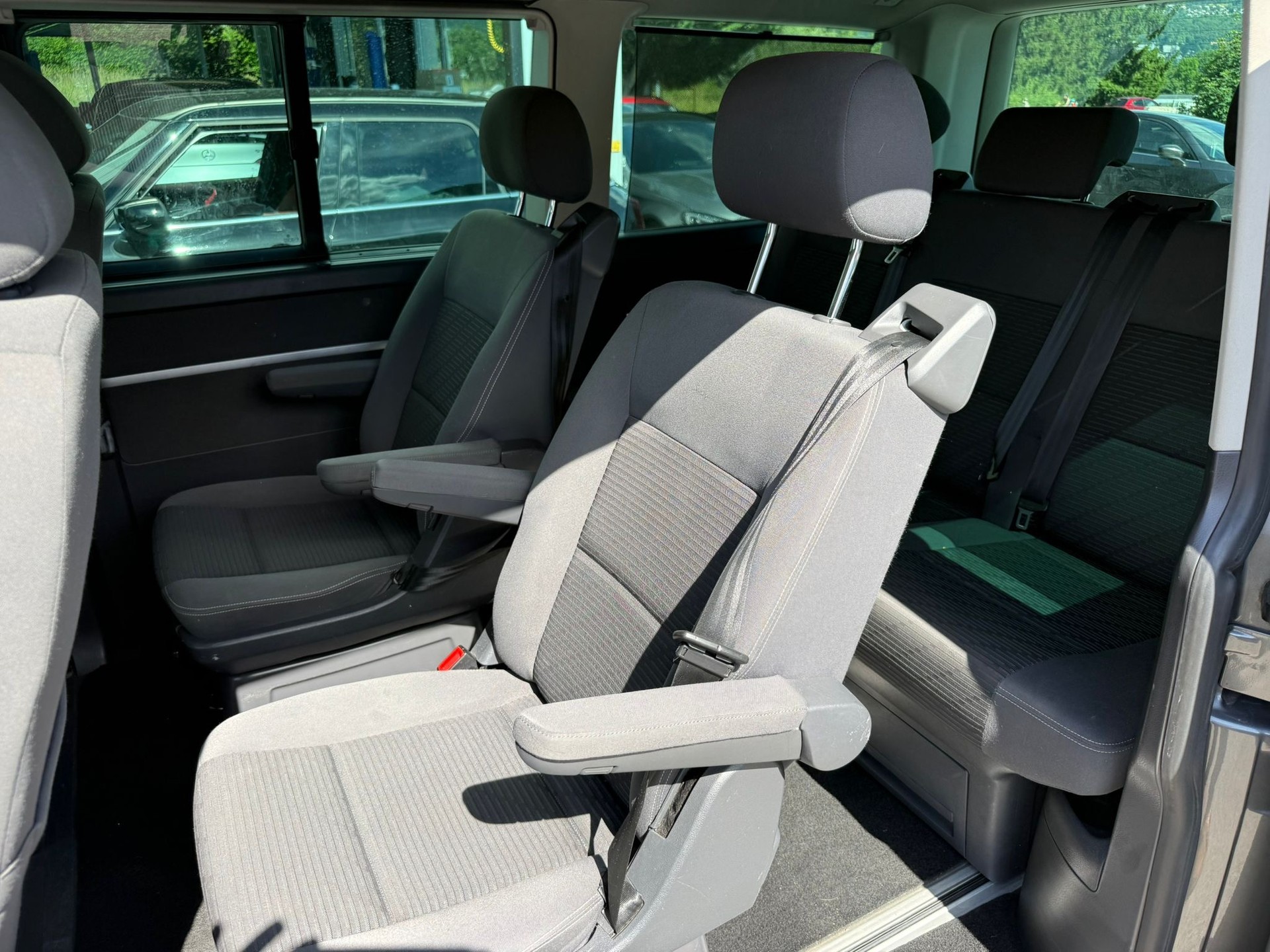 VW T5 Multivan 2.0 Bi-TDI CR Comfortline 4Motion DSG-image-8