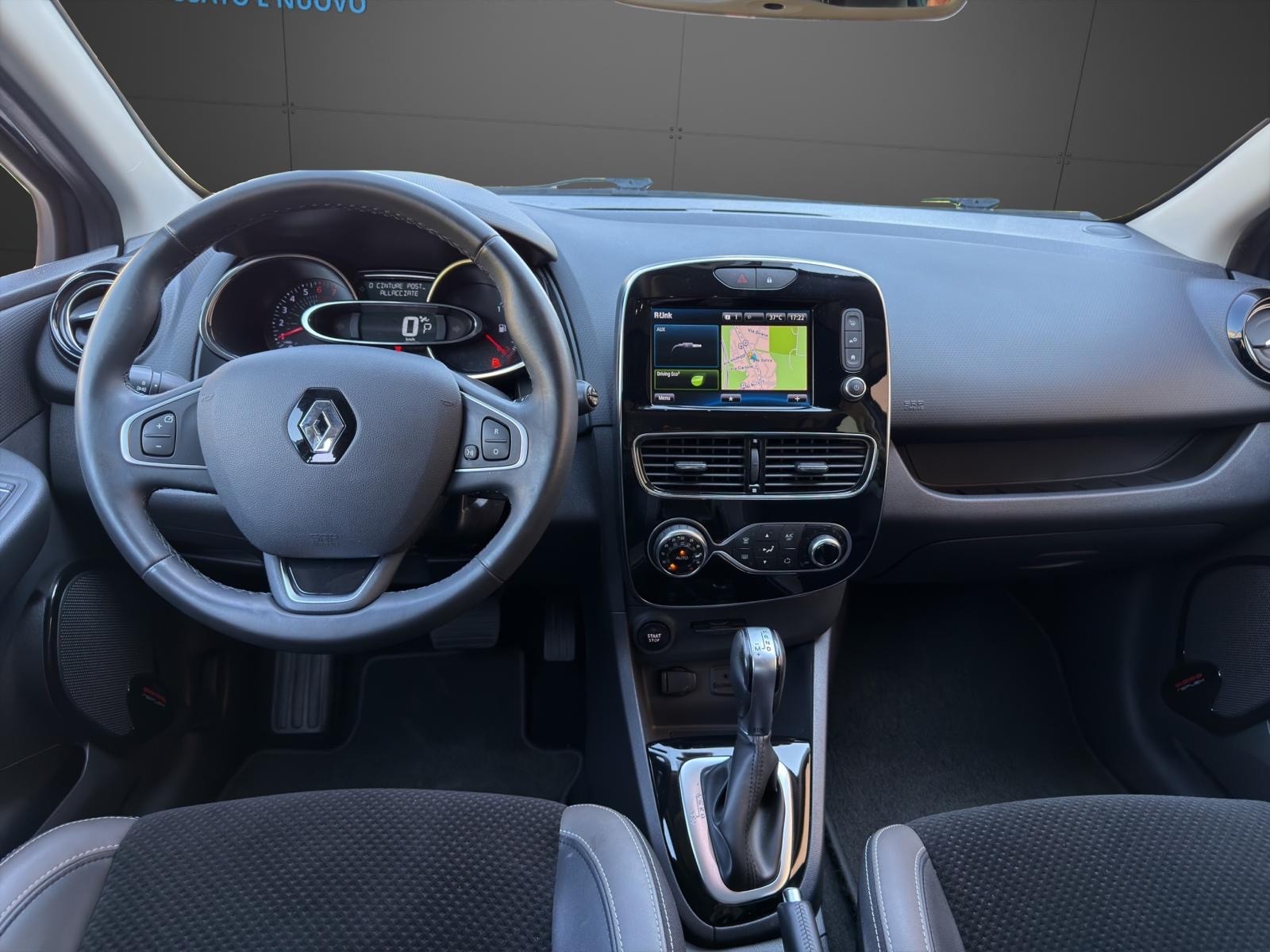 RENAULT Clio 1.2 16V T Swiss Edition EDC-image-7