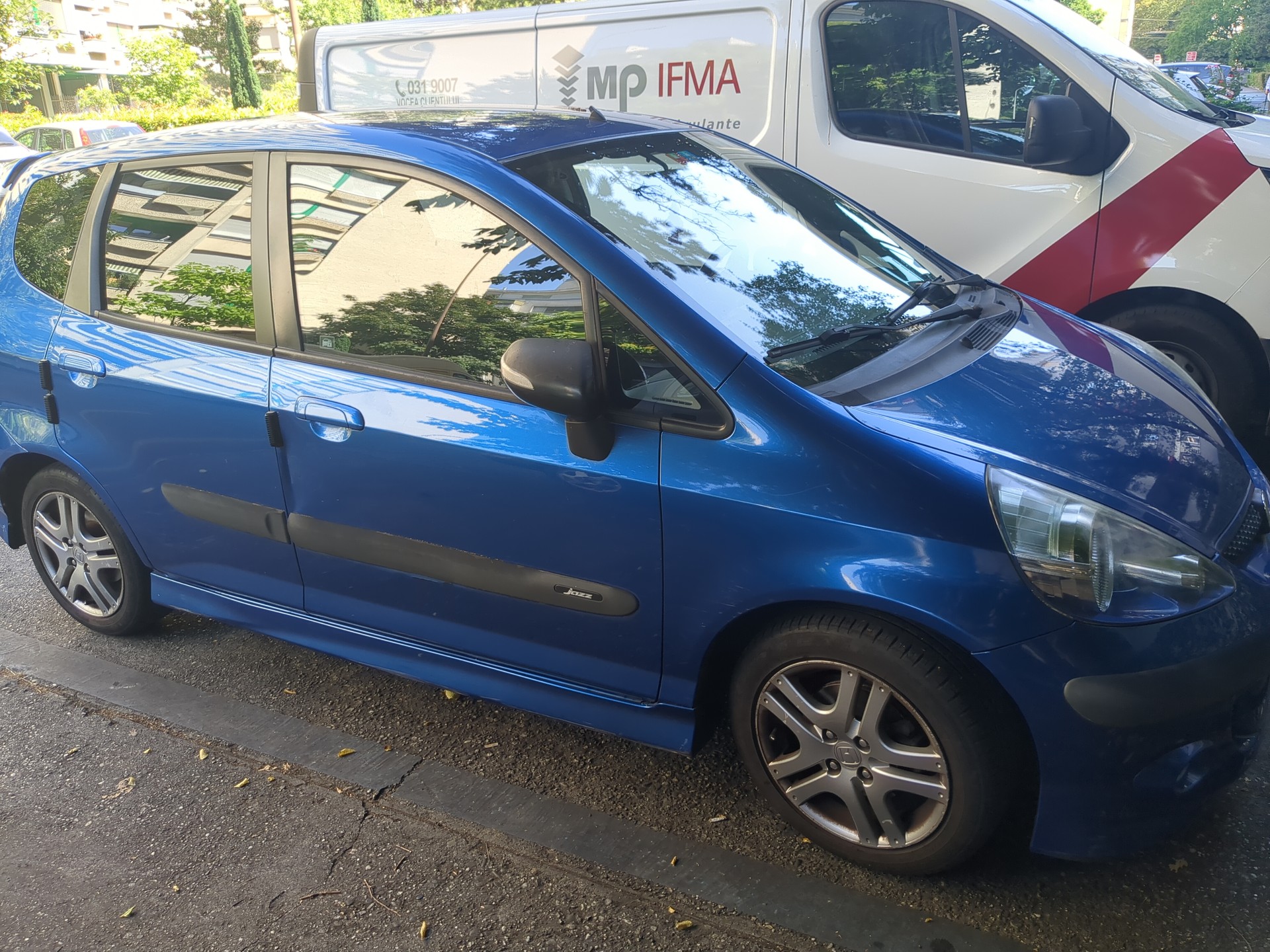 HONDA 1.4i-DSI Sport-image-2