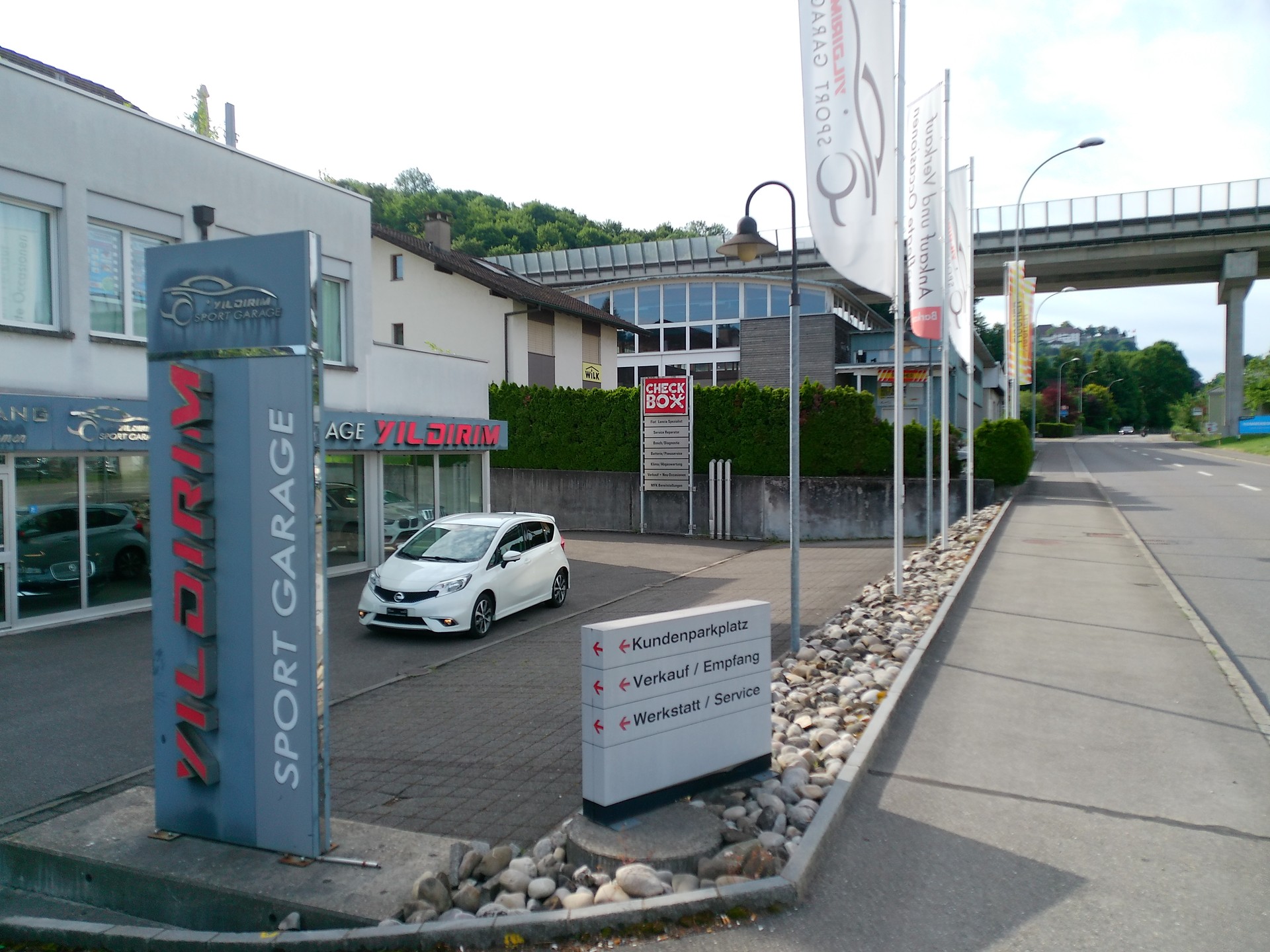 NISSAN Note 1.2 DIG-S tekna CVT-image-8