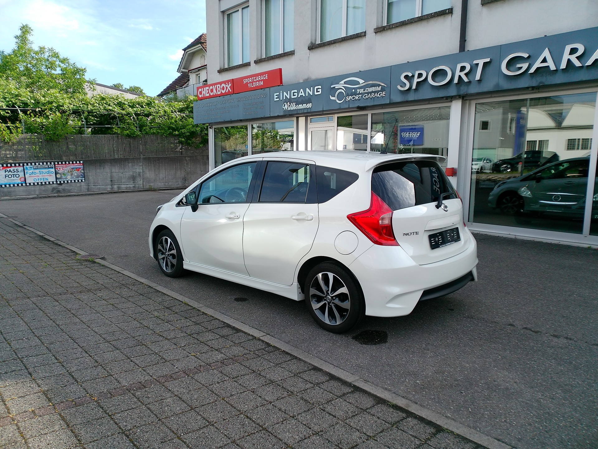 NISSAN Note 1.2 DIG-S tekna CVT-image-6