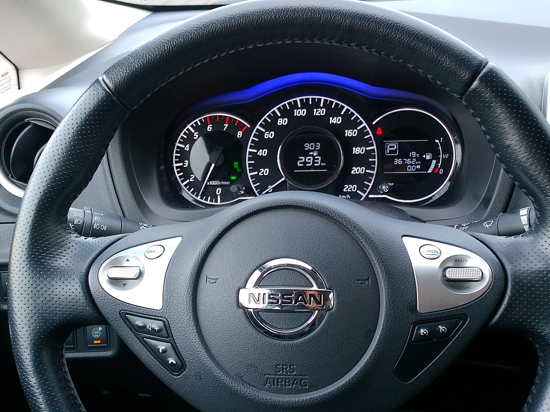 NISSAN Note 1.2 DIG-S tekna CVT-image-17