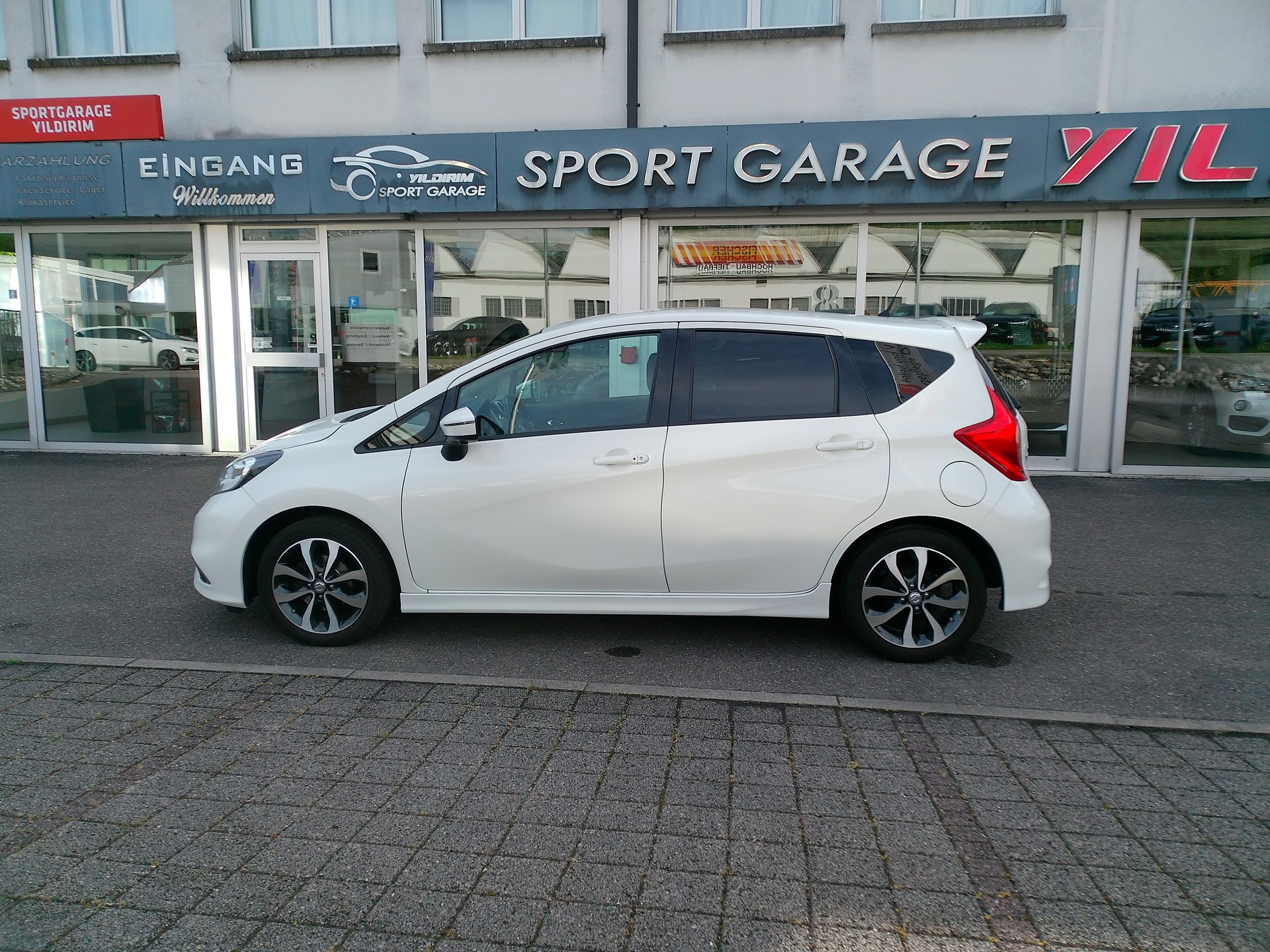 NISSAN Note 1.2 DIG-S tekna CVT-image-7
