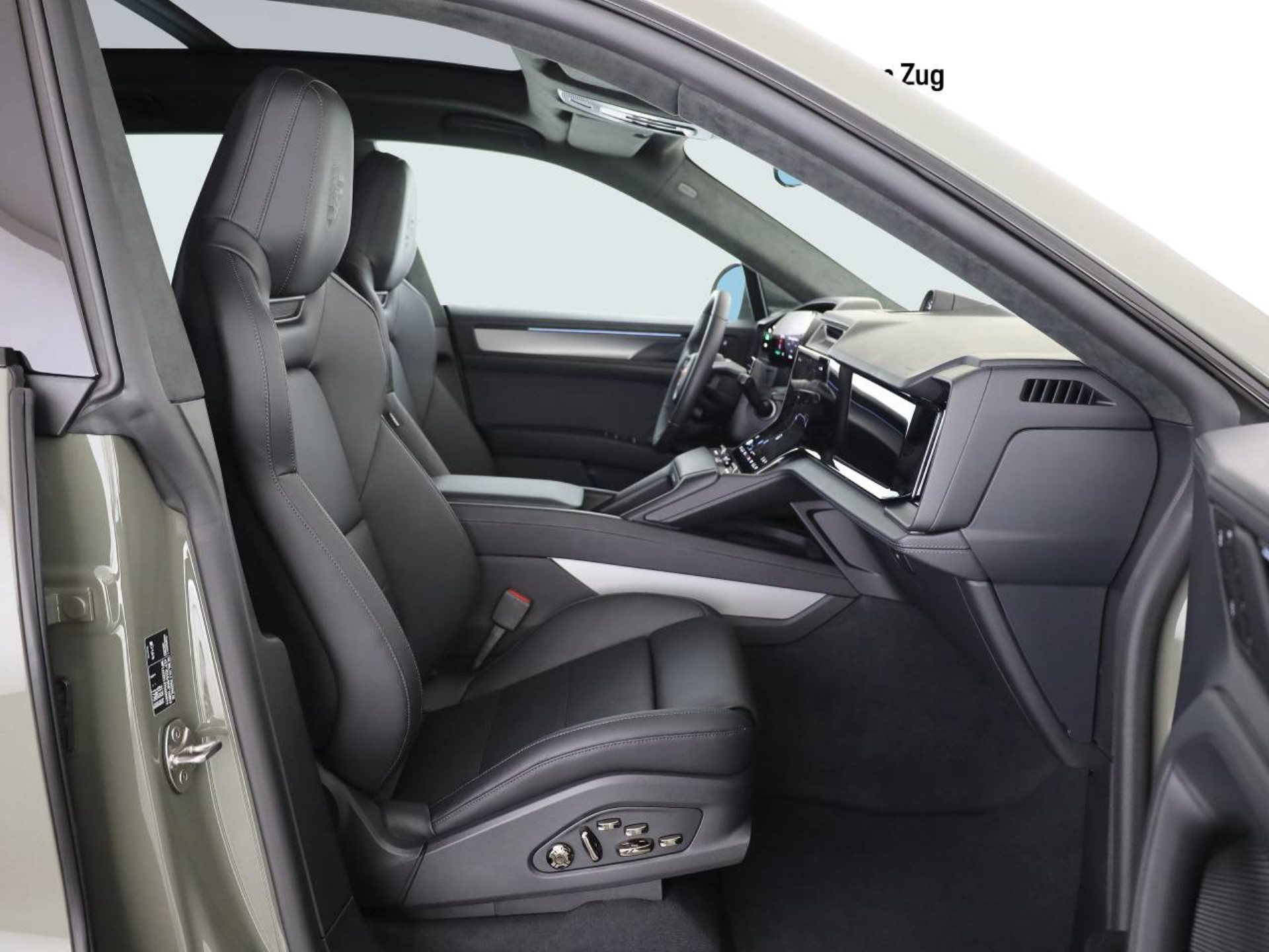 PORSCHE Cayenne Electric-image-8