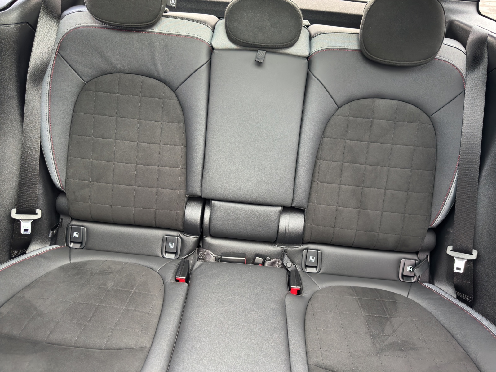 MINI Countryman F60 2.0i John Cooper Works ALL4-image-20