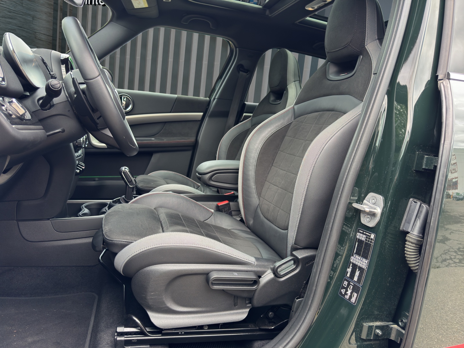MINI Countryman F60 2.0i John Cooper Works ALL4-image-17