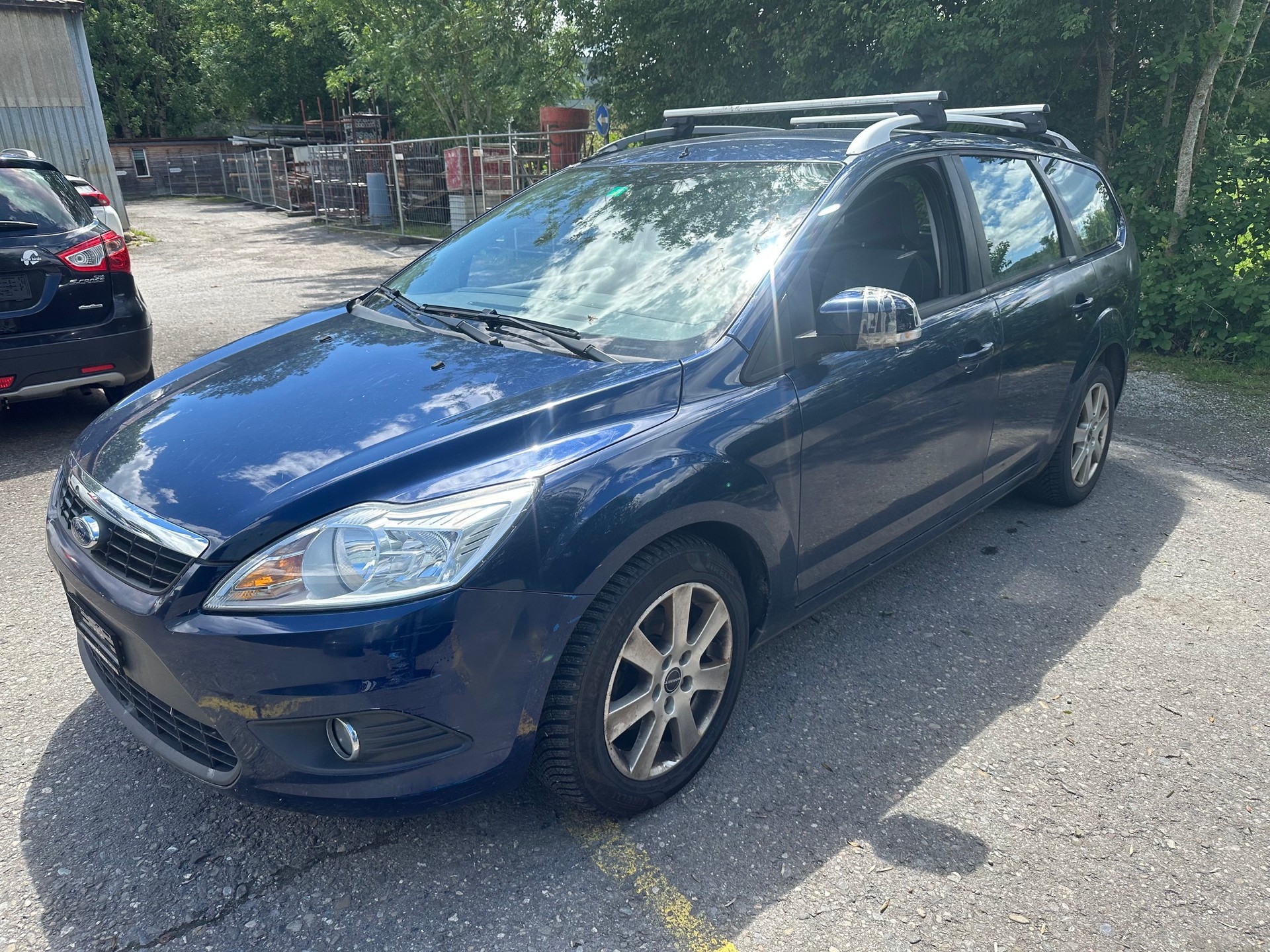 FORD Focus 1.6i VCT Carving-image-1