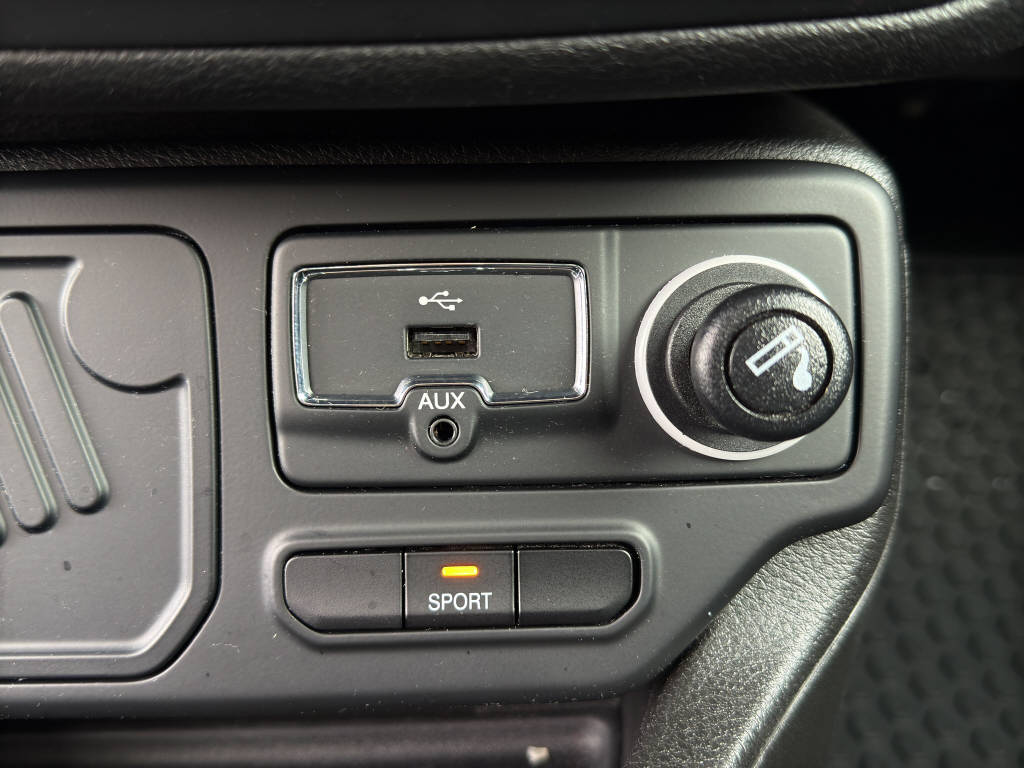JEEP Renegade 1.3 Turbo S-image-12
