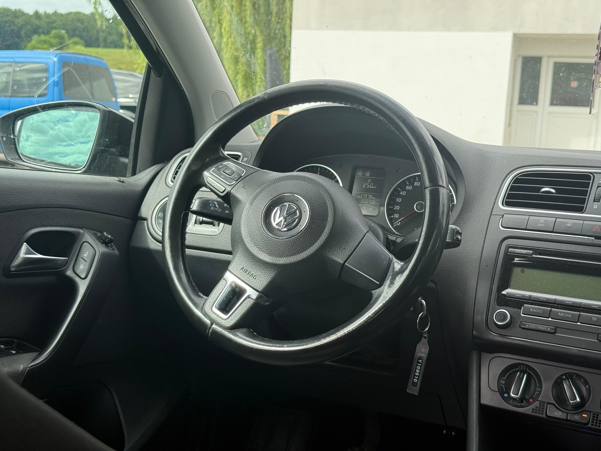 VW Polo 1.6 TDI Comfortline-image-7