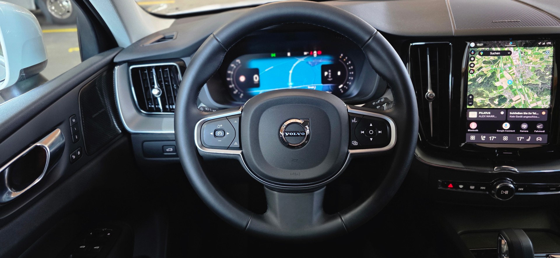 VOLVO XC60 B5 Benzin Mild Hybrid AWD Core Geartronic *Spurassistens&PilotAsisst*CarPlay*Sitz-&Lenkradheizung*Harman&Kardon*-image-11