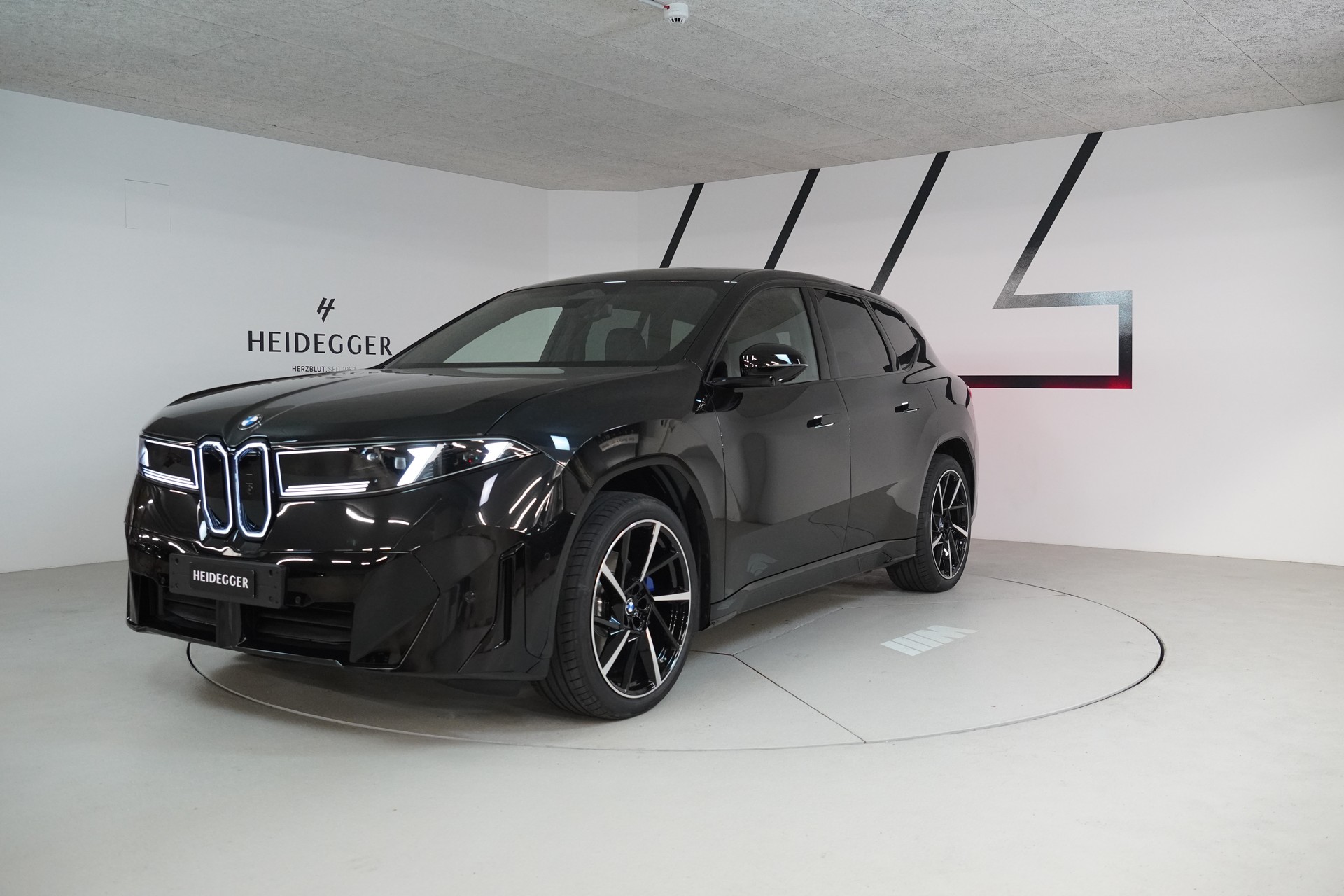 BMW iX3 50 xDrive M Sport Pro-image-0