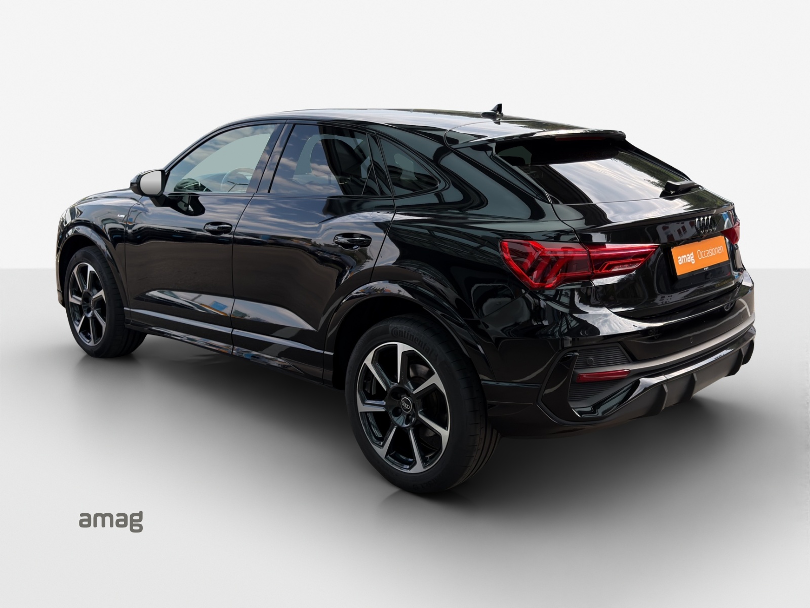 AUDI Q3 Sportback 35 TFSI S line Attraction S-tronic-image-2