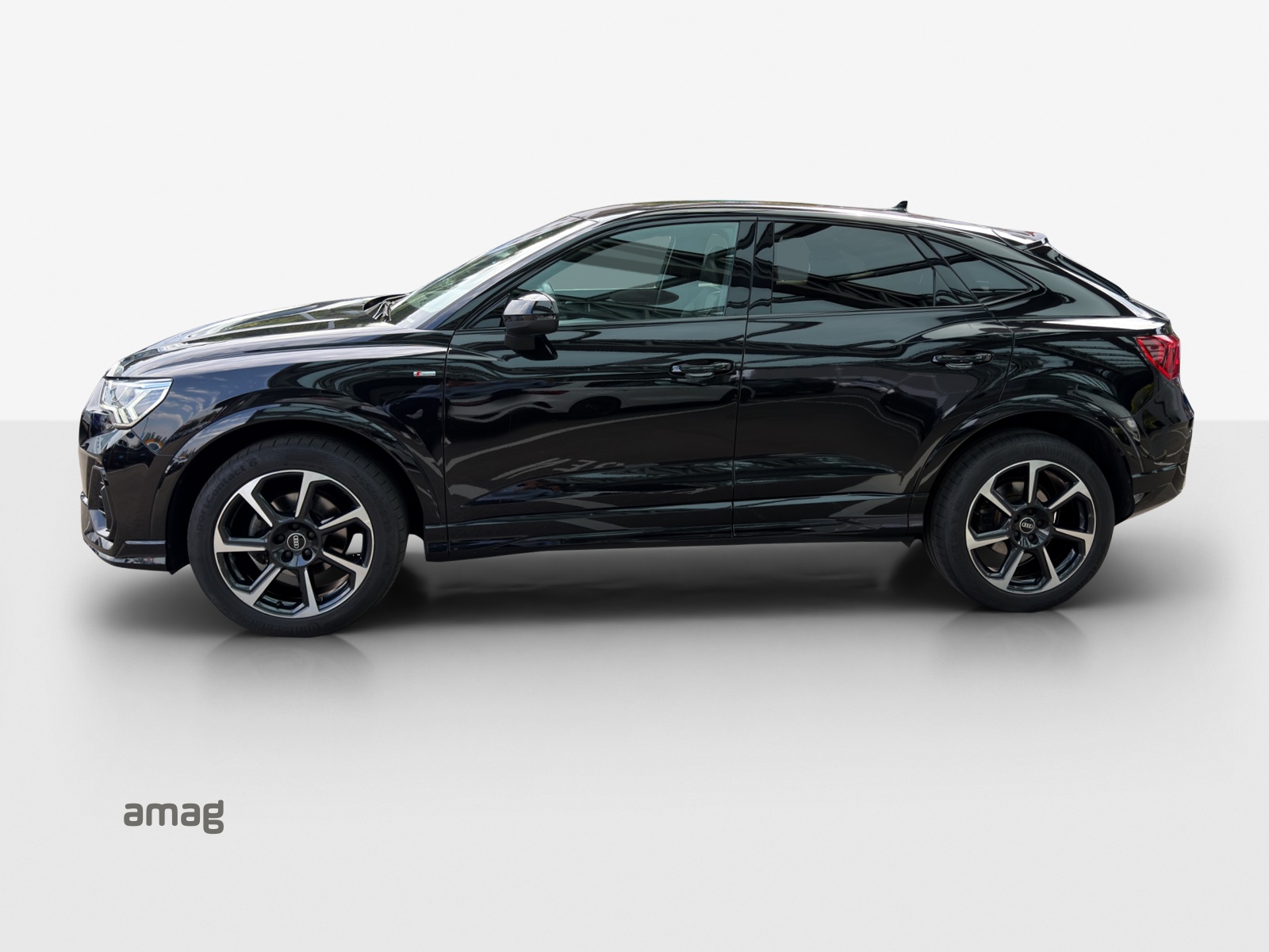 AUDI Q3 Sportback 35 TFSI S line Attraction S-tronic-image-1