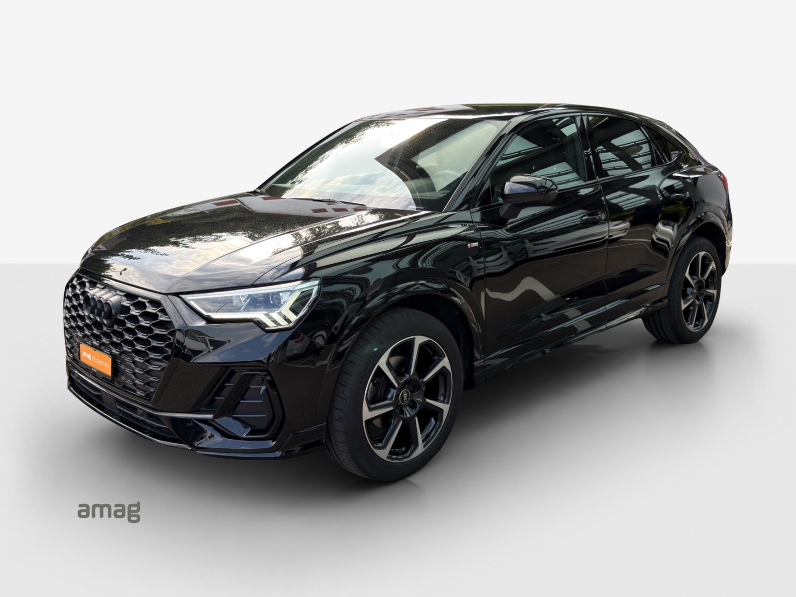 AUDI Q3 Sportback 35 TFSI S line Attraction S-tronic-image-0