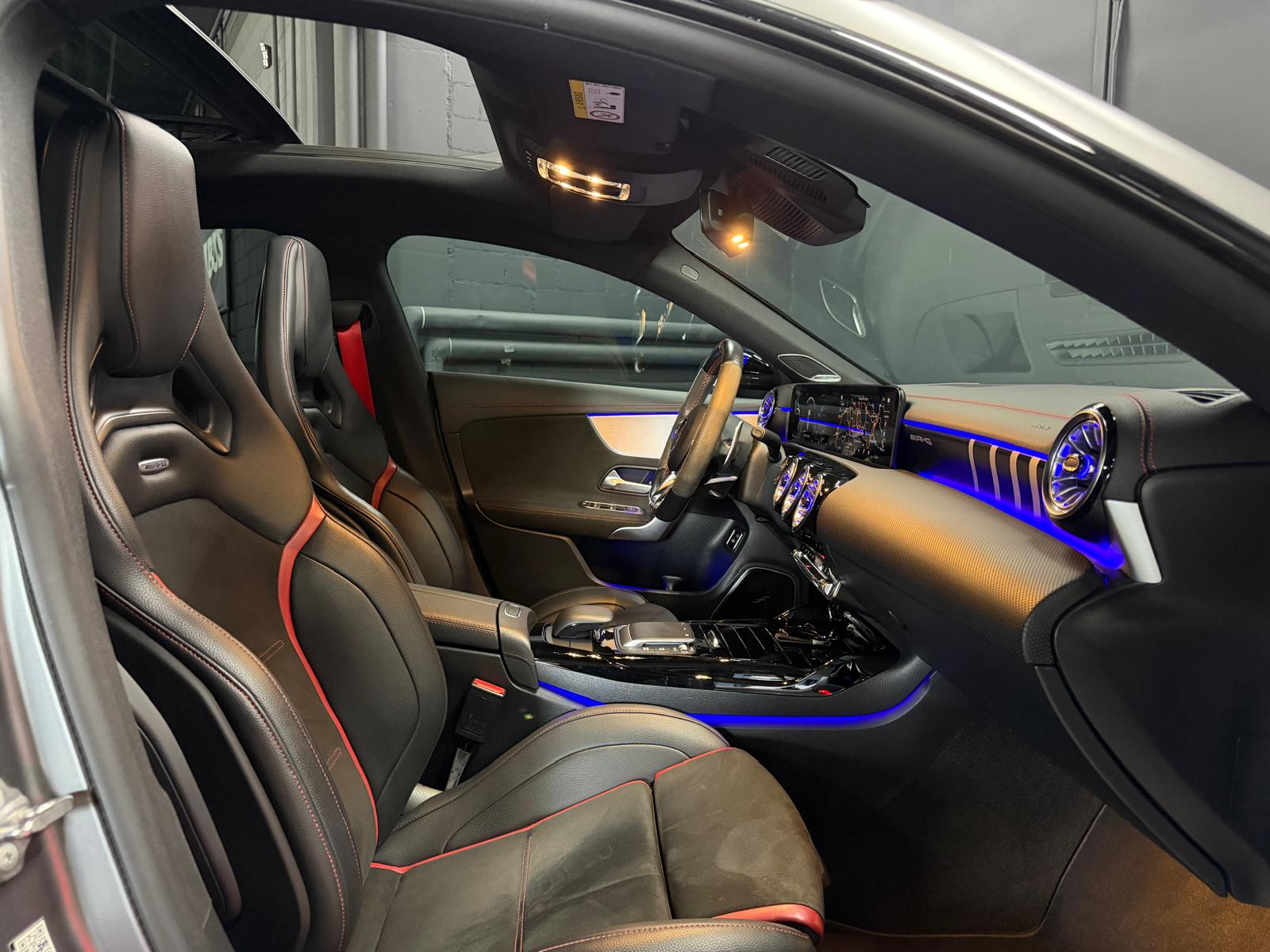 MERCEDES-BENZ CLA 35 AMG Limited Magno Matt Grey Performance 4Matic 7G-DCT CH-Fahrzeug Gratisservice&Garantie-image-13