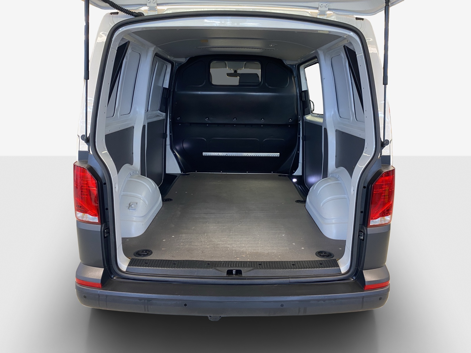 VW T6.1 2.0 TDI-image-12