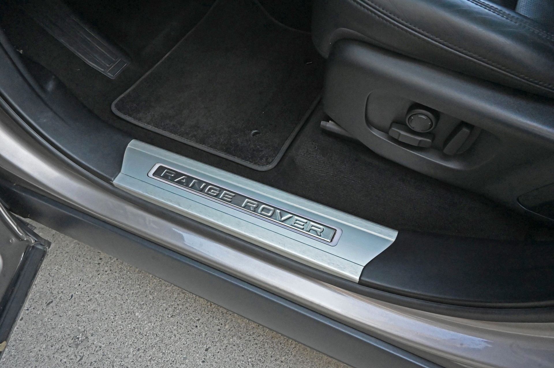 LAND ROVER Range Rover Sport D300 3.0D I6 MHEV HSE Dynamic Automatic-image-22