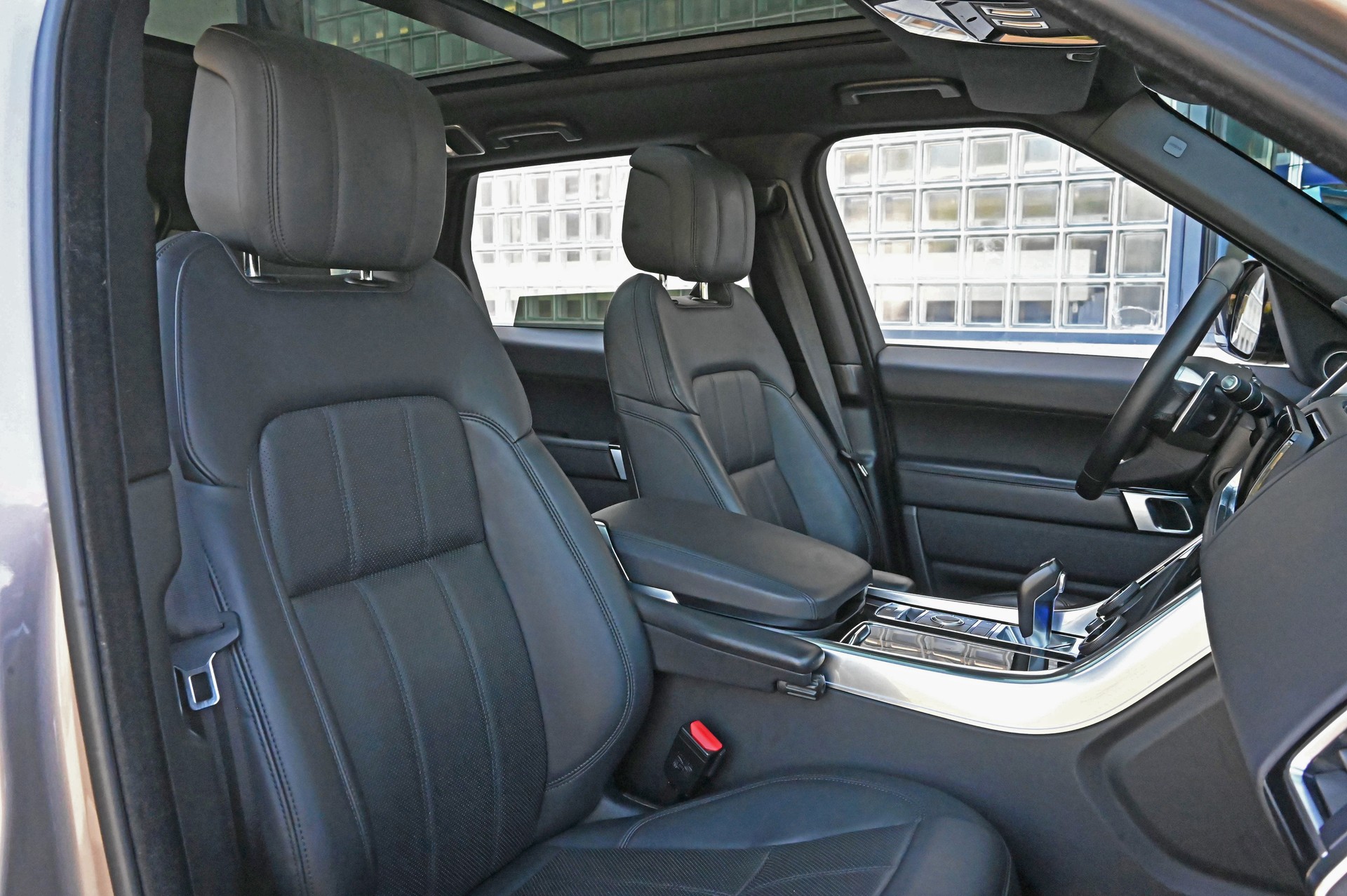 LAND ROVER Range Rover Sport D300 3.0D I6 MHEV HSE Dynamic Automatic-image-16