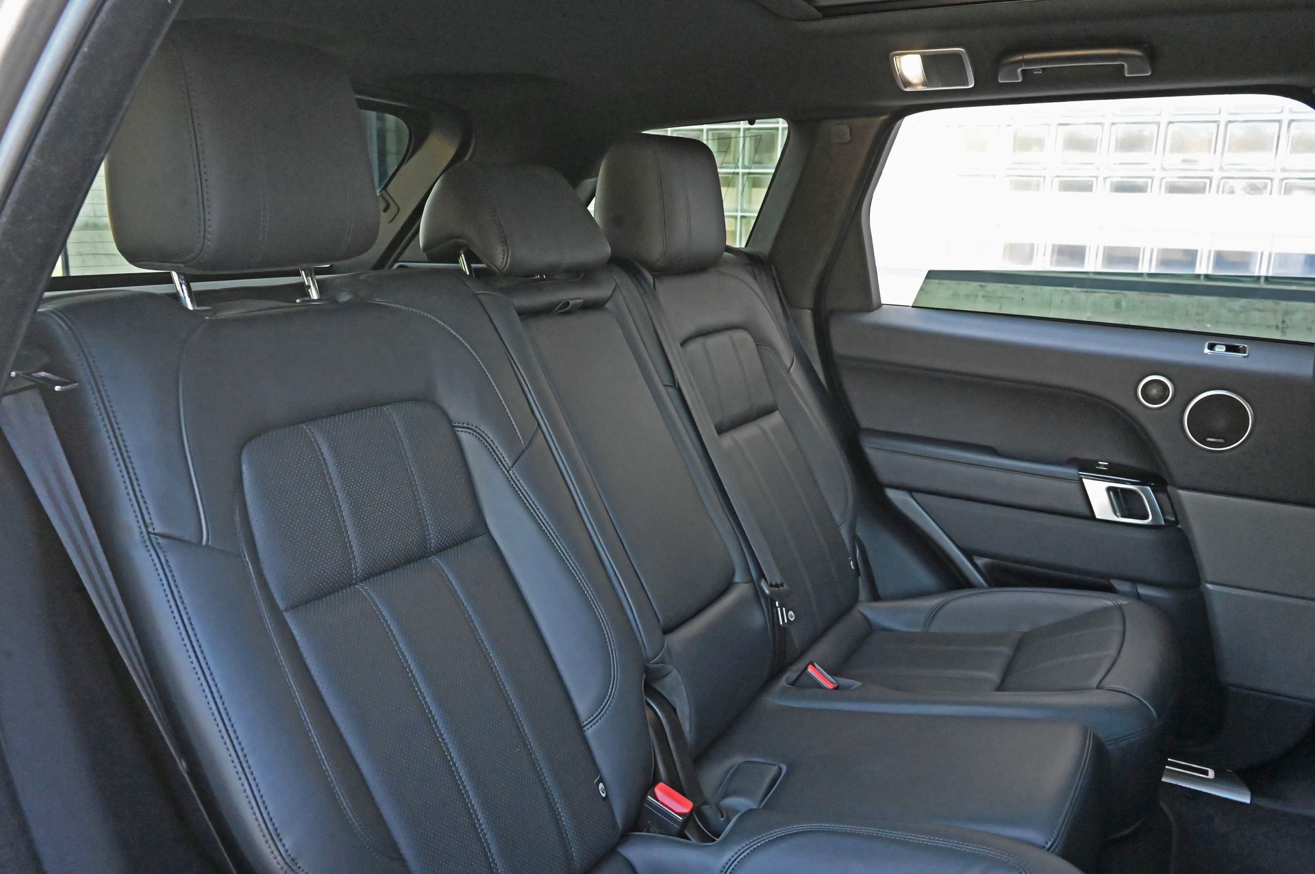 LAND ROVER Range Rover Sport D300 3.0D I6 MHEV HSE Dynamic Automatic-image-18