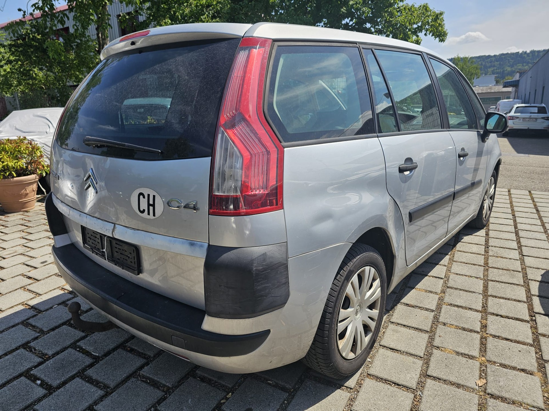 CITROEN Grand C4 Picasso 1.6 HDI 16V Dynamique-image-2