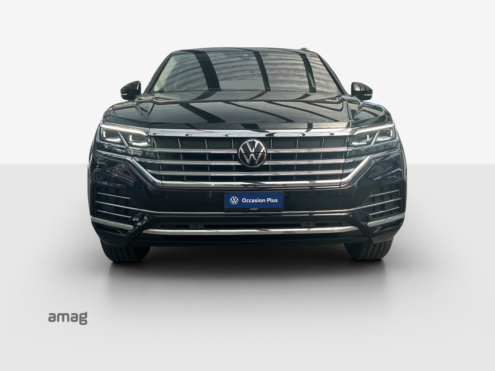 VW Touareg 3.0 TDI Elegance Tiptronic-image-6
