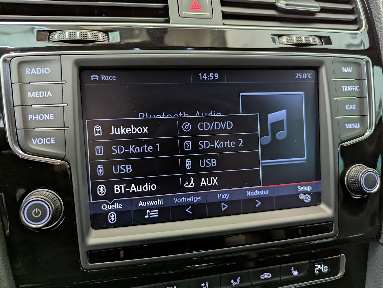VW Golf VII 2.0 TSI R DSG 4Motion*1.HAND CH-AUTO 12MT GAR FRISCH AB MFK+AB SERVICE GROSSES NAVI CAM ACC-image-11