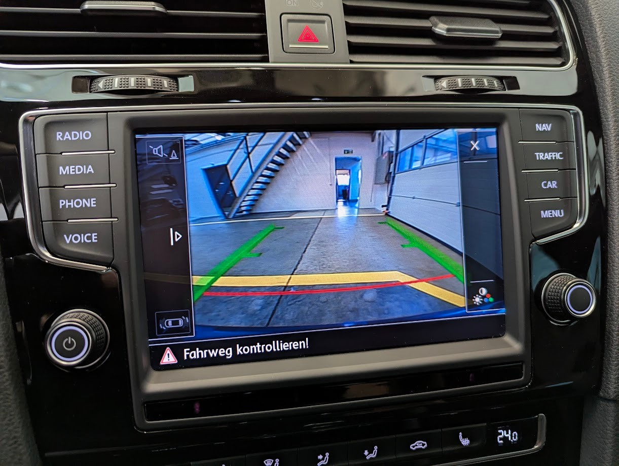 VW Golf VII 2.0 TSI R DSG 4Motion*1.HAND CH-AUTO 12MT GAR FRISCH AB MFK+AB SERVICE GROSSES NAVI CAM ACC-image-20