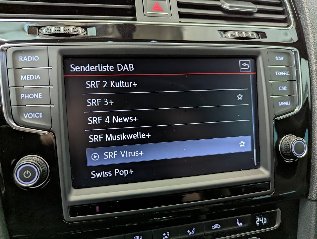 VW Golf VII 2.0 TSI R DSG 4Motion*1.HAND CH-AUTO 12MT GAR FRISCH AB MFK+AB SERVICE GROSSES NAVI CAM ACC-image-10