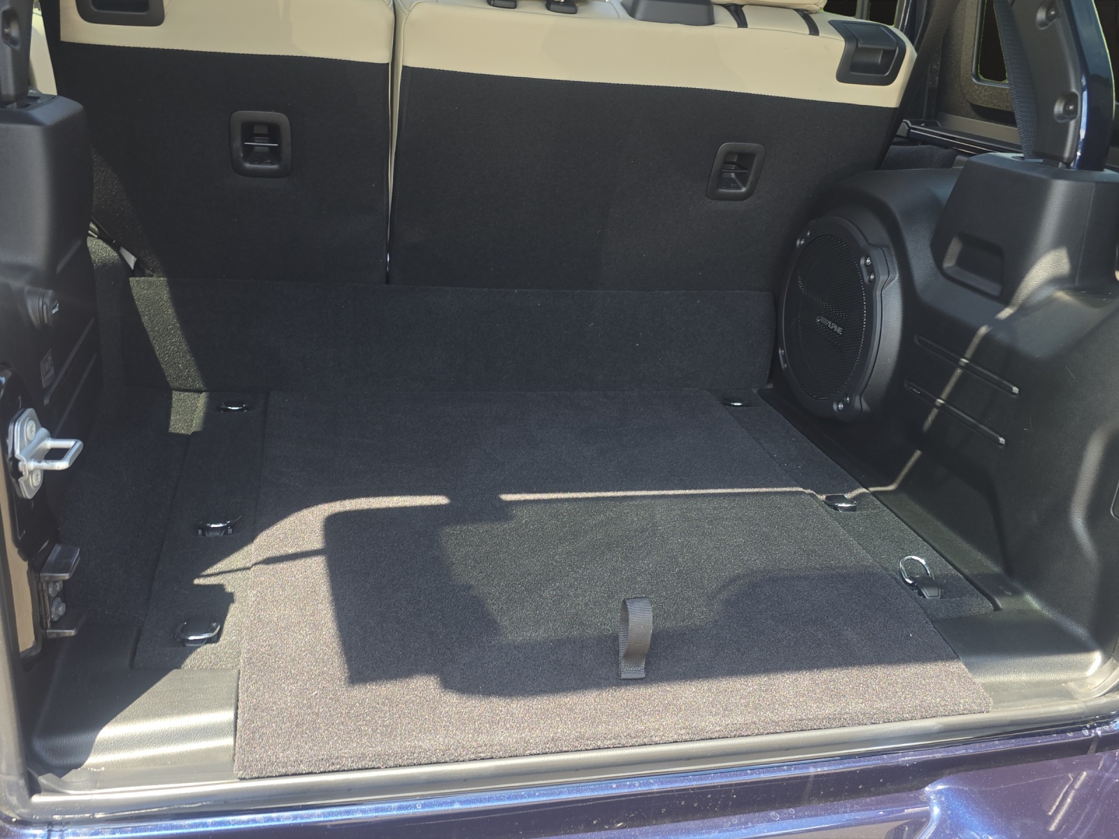 JEEP Wrangler Brute Unlimited 4xe-image-18